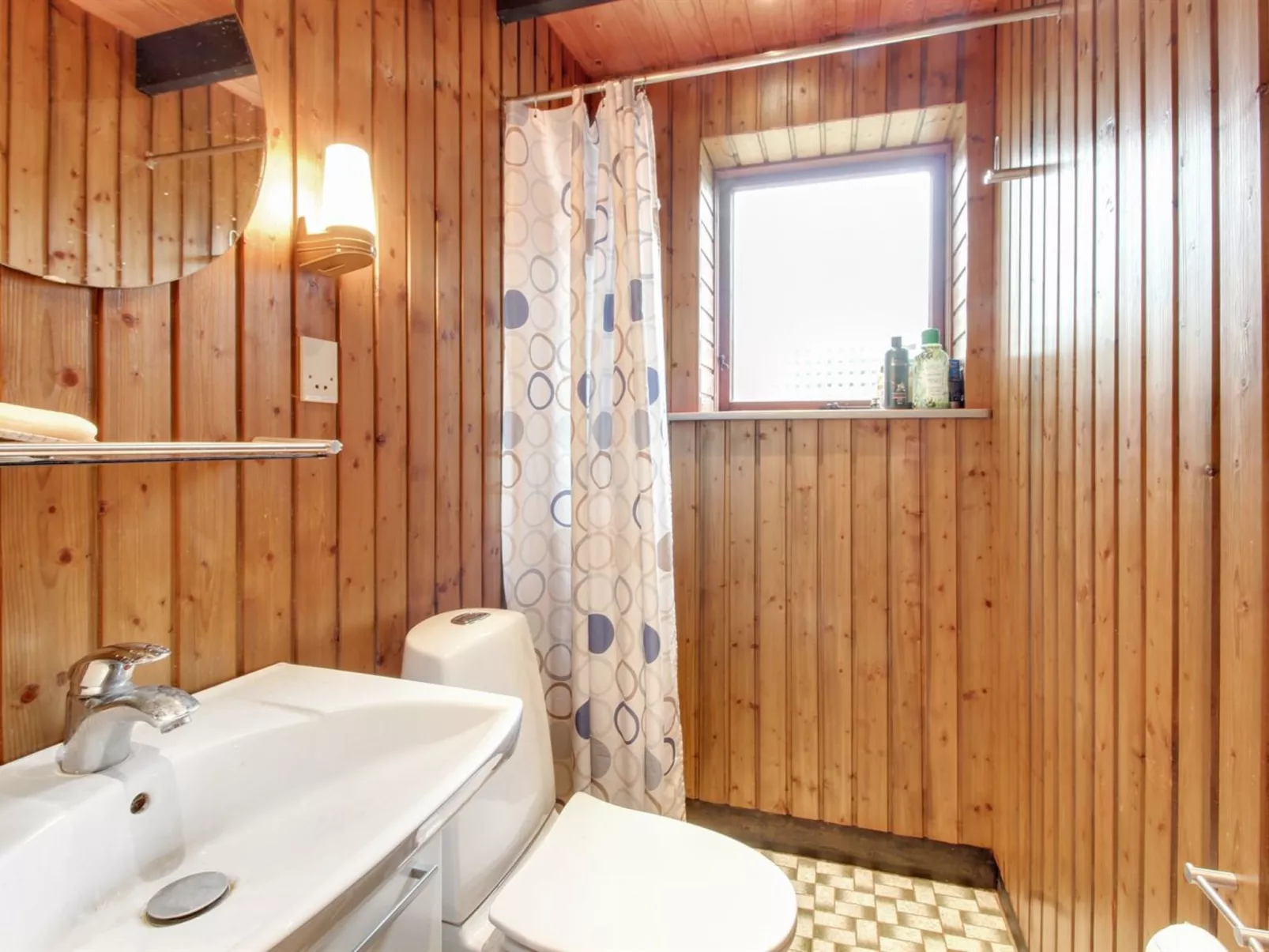 "Ilva" - 300m to the fjord-Binnen