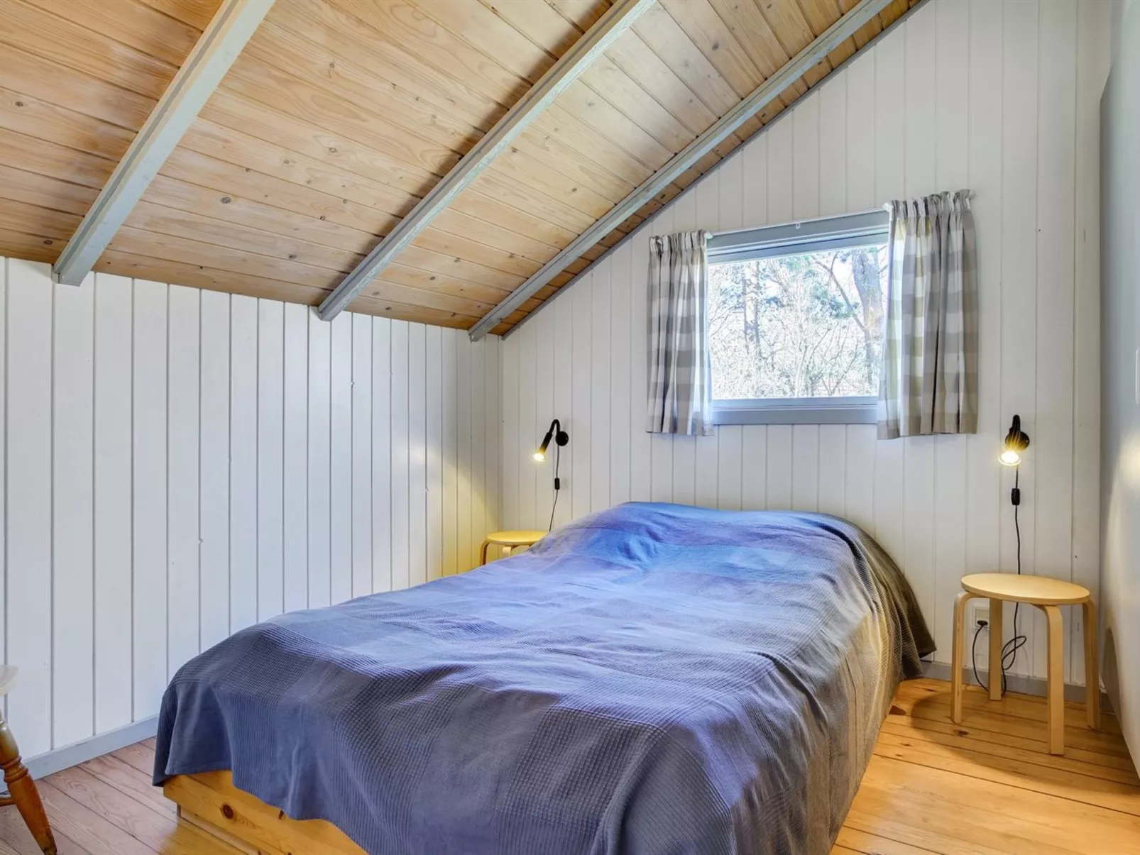 "Erly" - 500m from the sea-Binnen