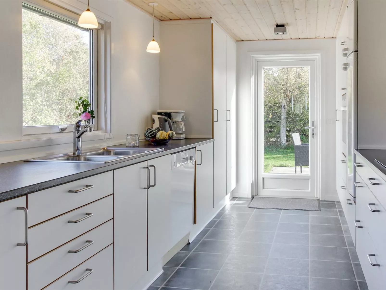 "Elisabeth" - 400m from the sea-Binnen