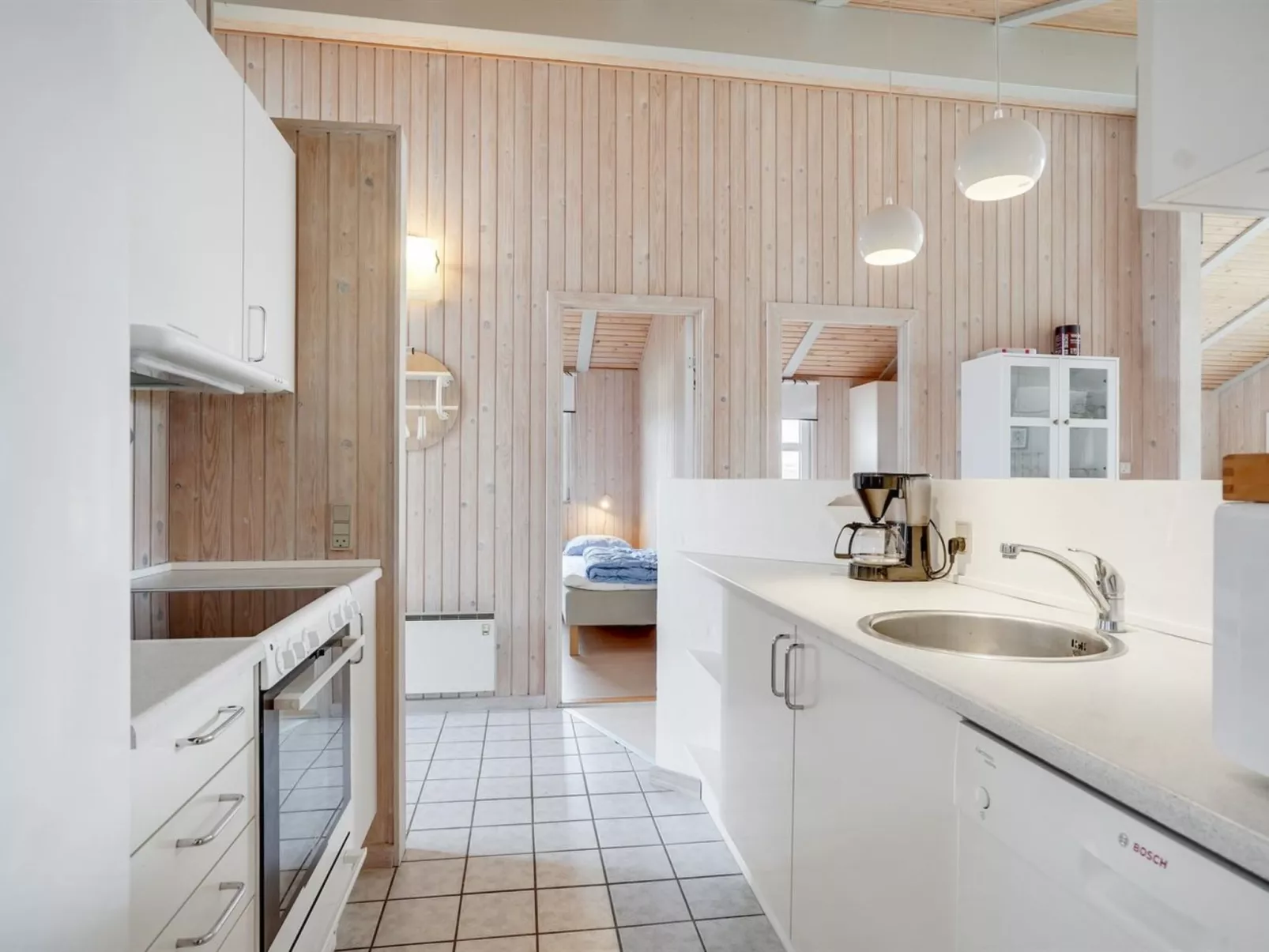 "Midja" - 800m from the sea-Binnen