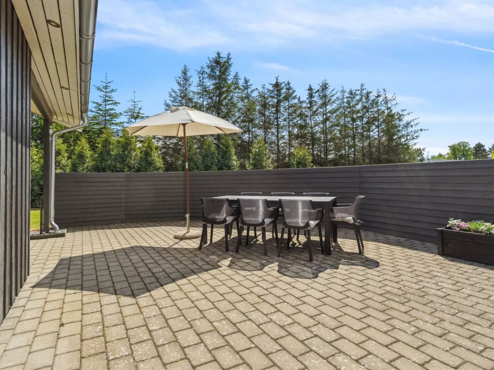 "Ljupco" - 500m to the fjord-Buiten