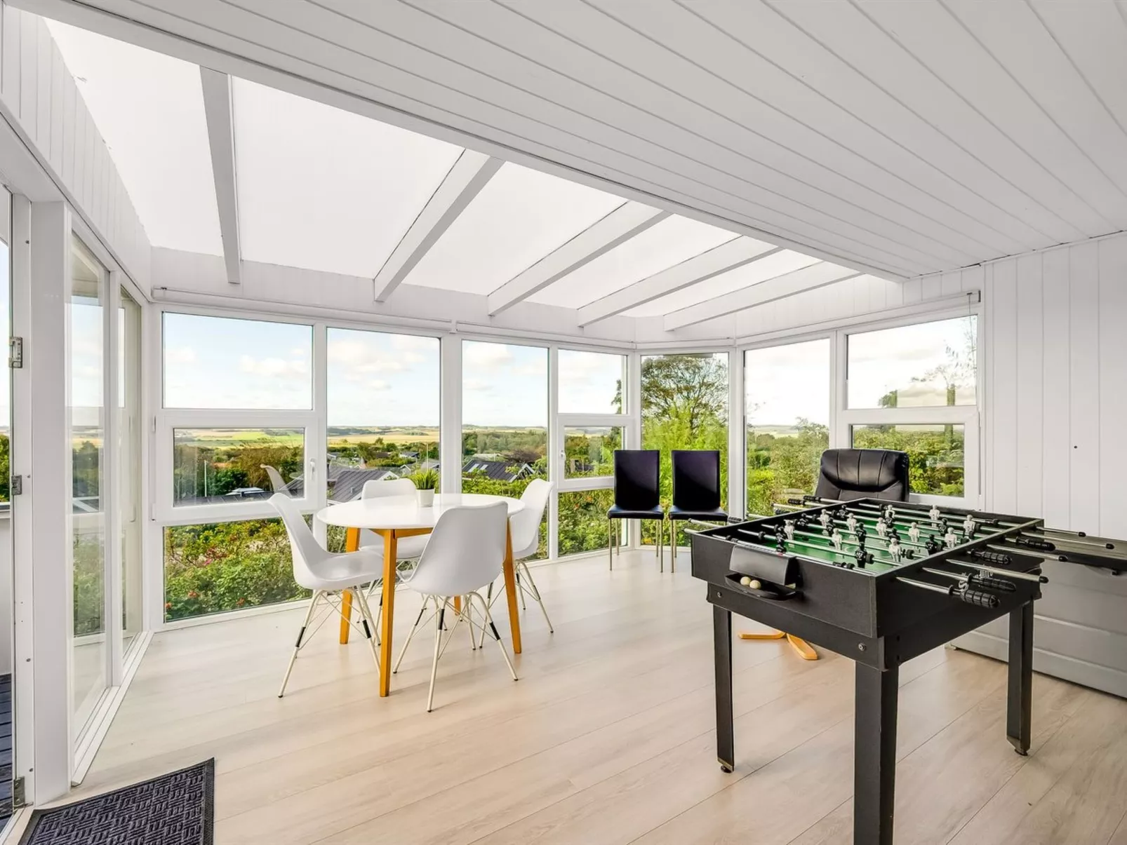 "Brenda" - 300m to the fjord-Binnen