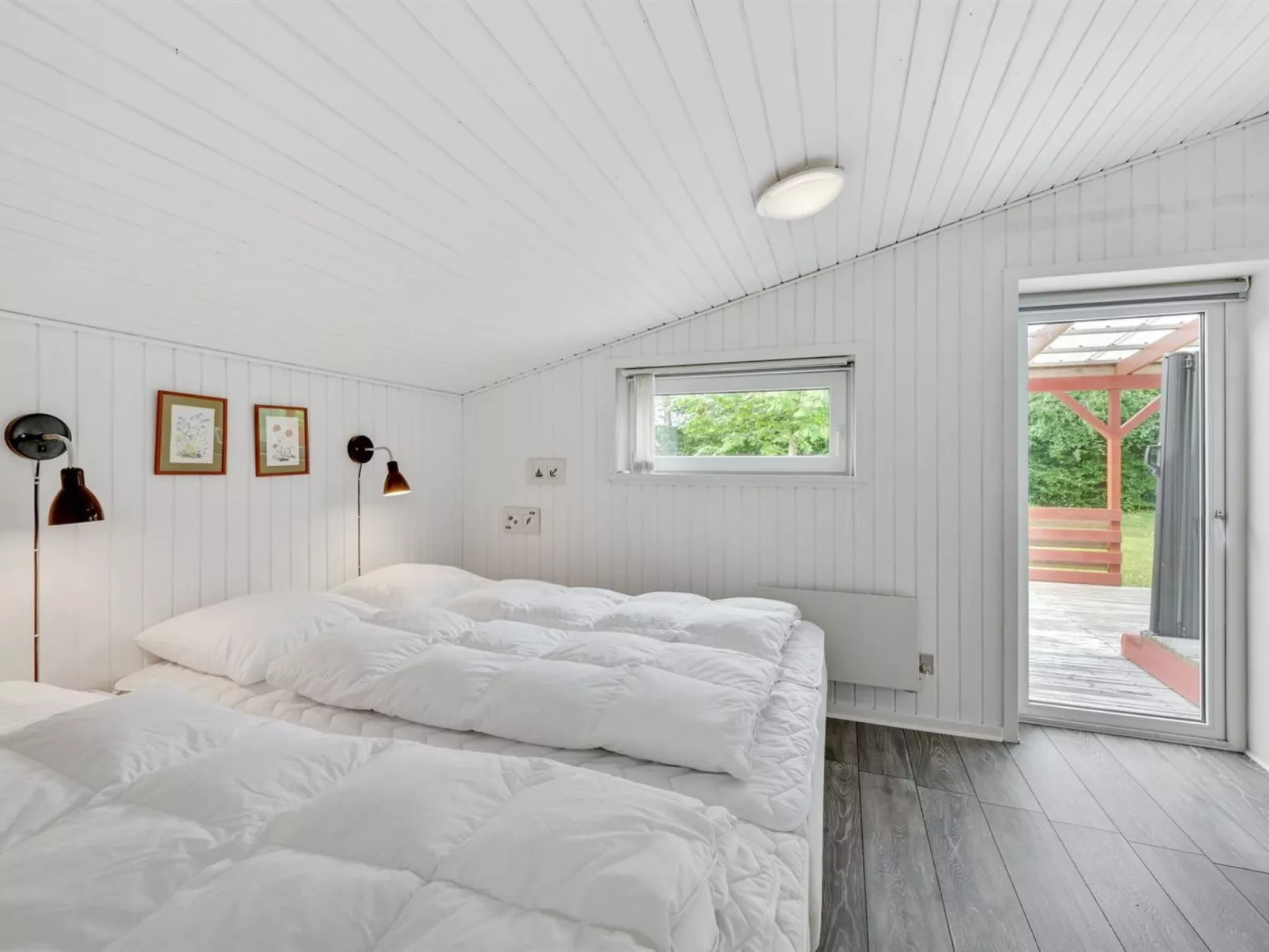 "Anline" - 900m to the fjord-Binnen