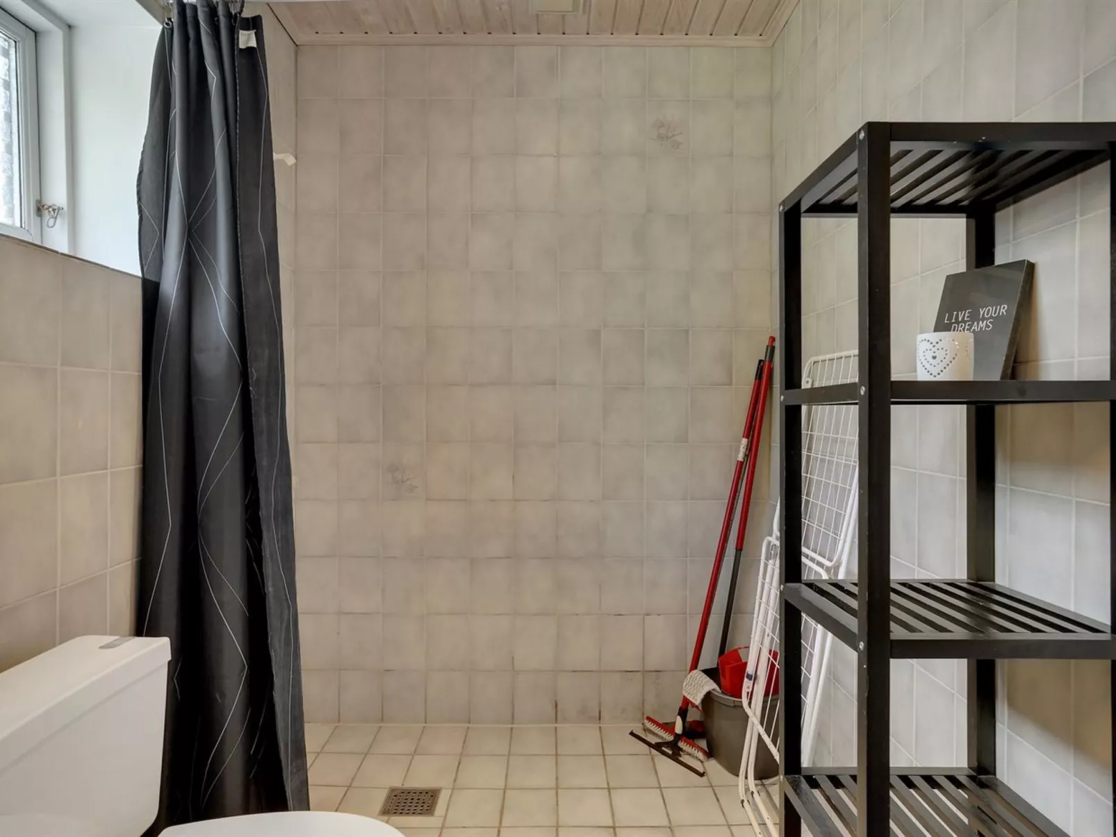 "Tokki" - 20km from the sea-Binnen