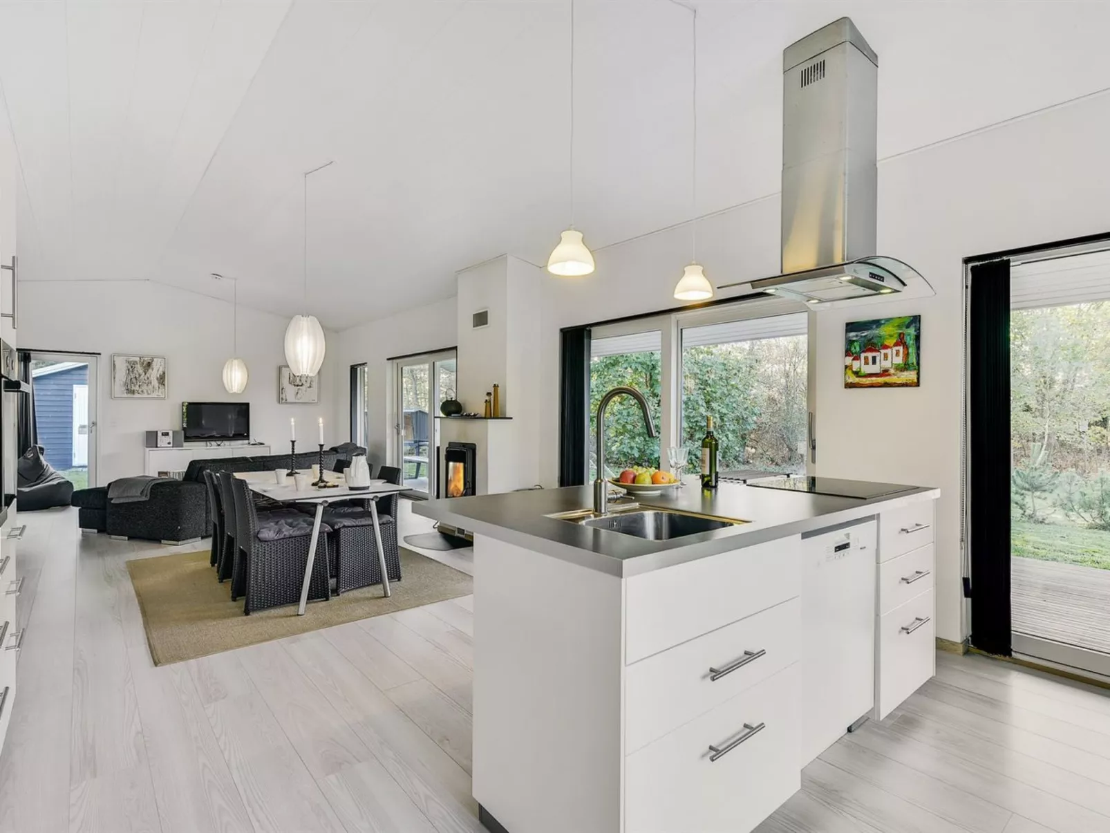 "Elfriede" - 400m to the fjord-Binnen