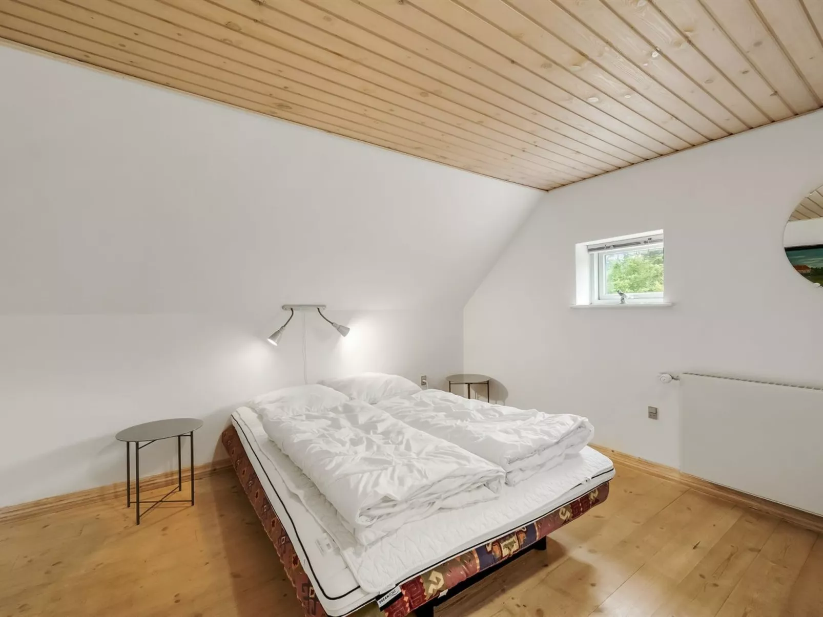 "Wilmar" - 1km to the fjord-Binnen