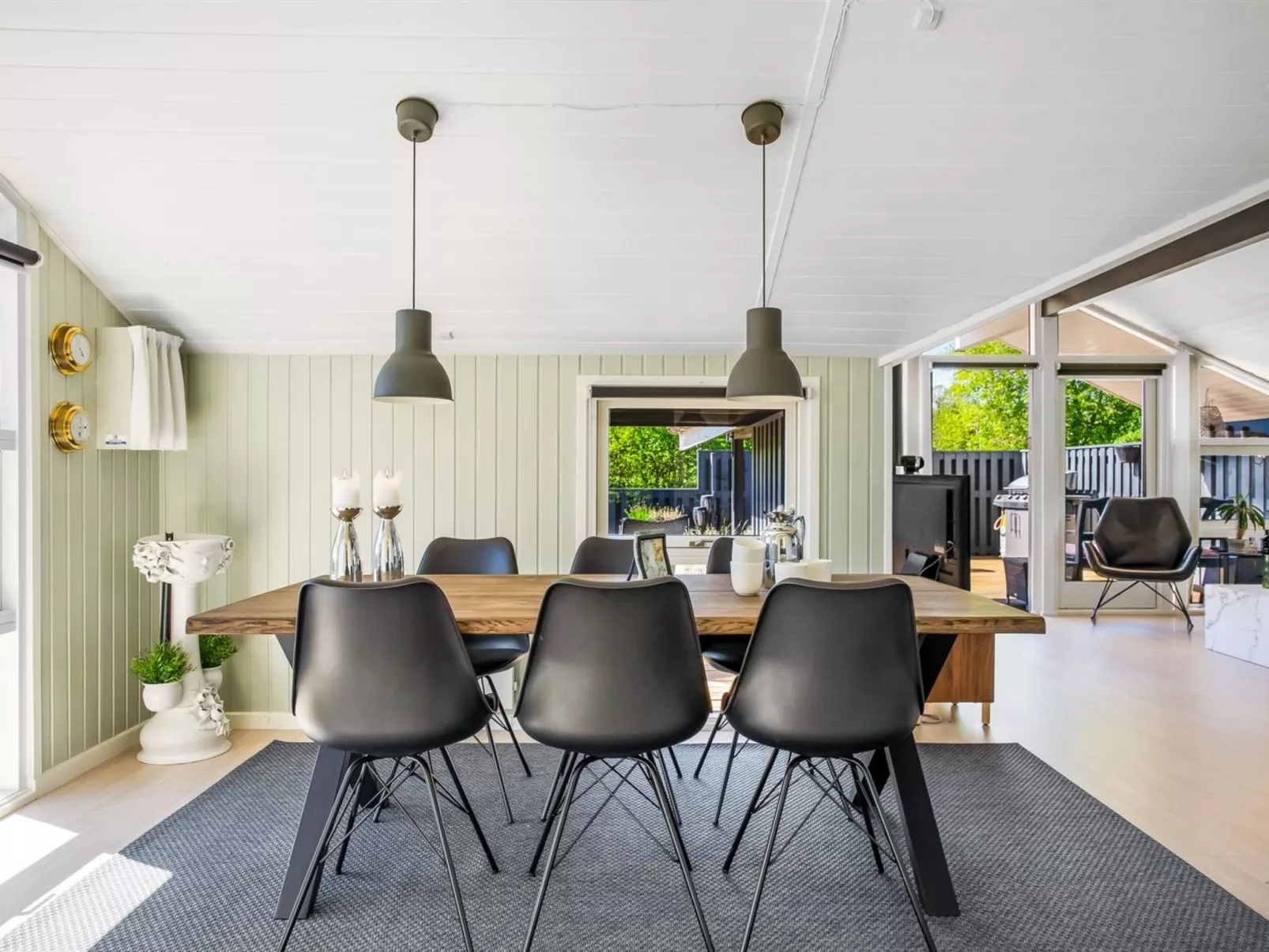 "Bryti" - 500m from the sea-Binnen