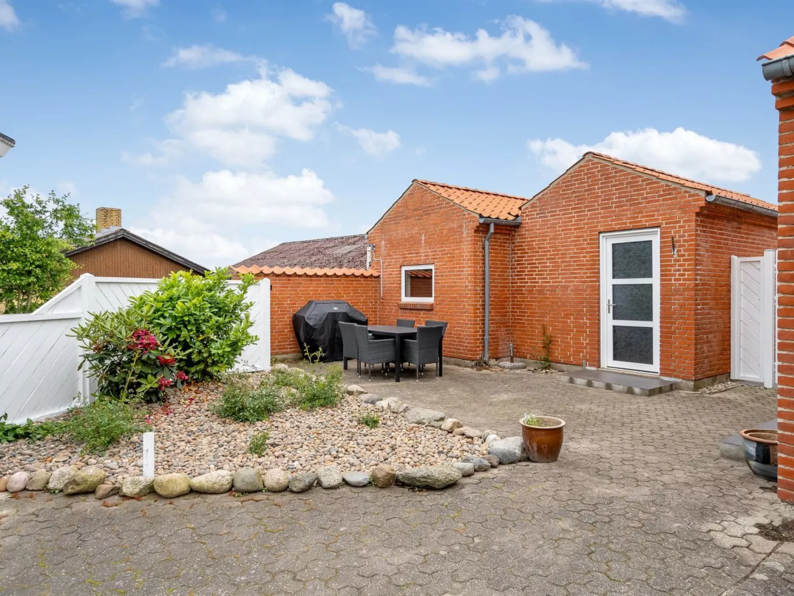 "Kiersten" - 5km from the sea-Buiten