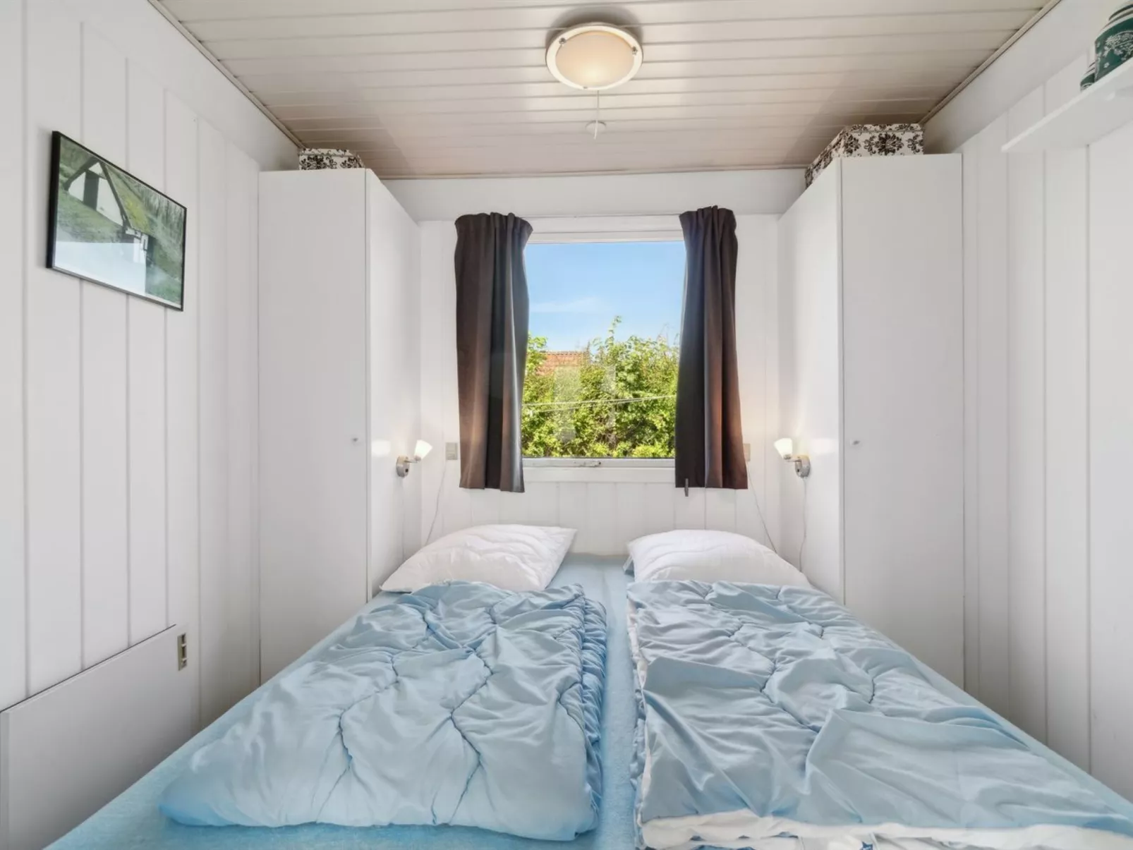 "Eliene" - 400m from the sea-Binnen