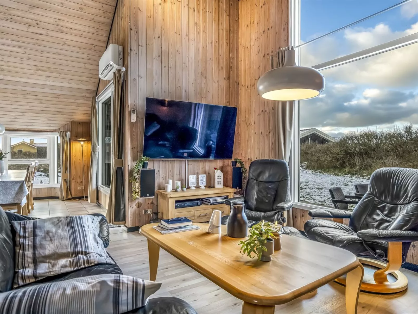 "Iida" - 100m from the sea-Binnen