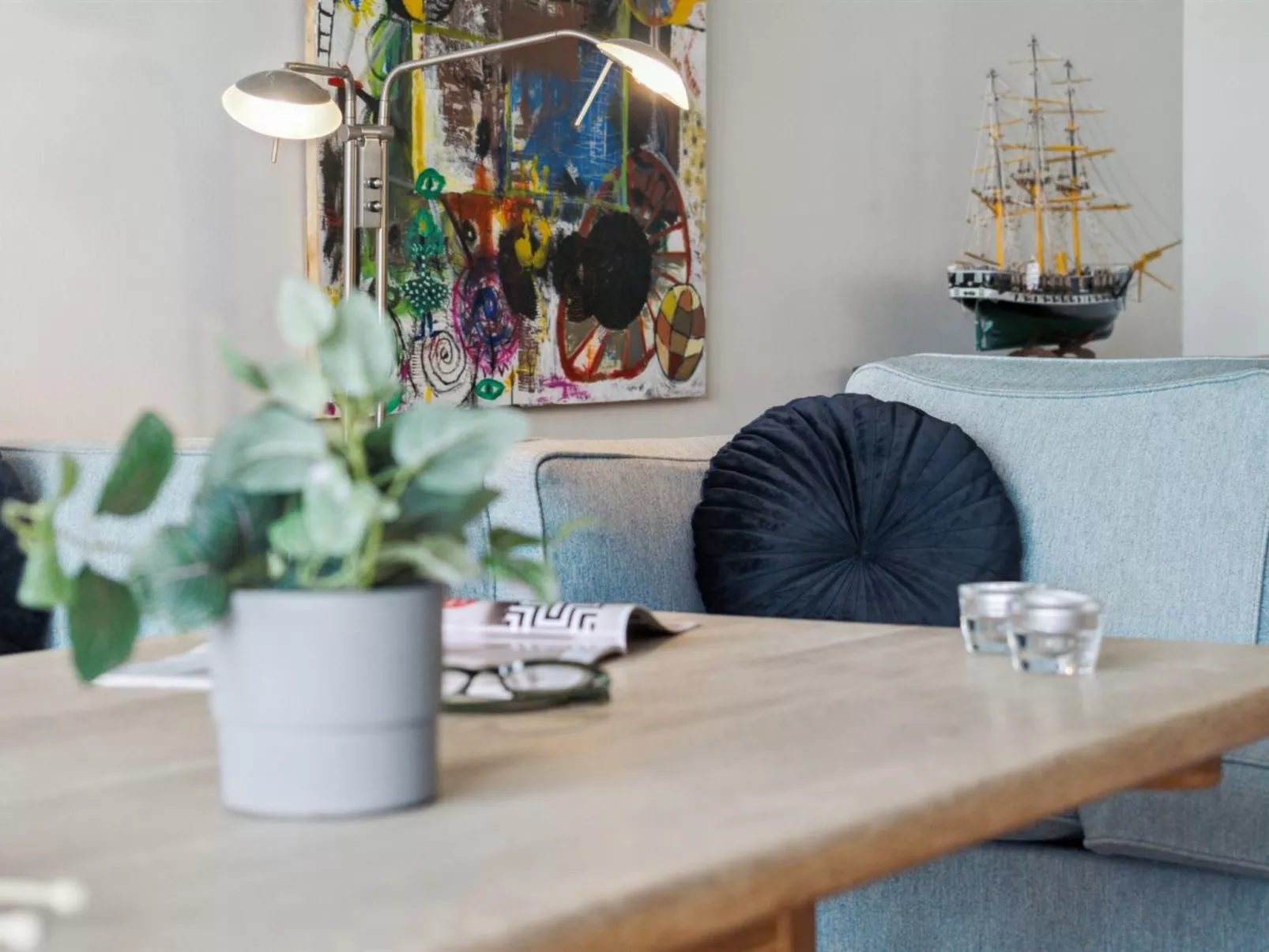 "Geert" - 25m from the sea-Binnen