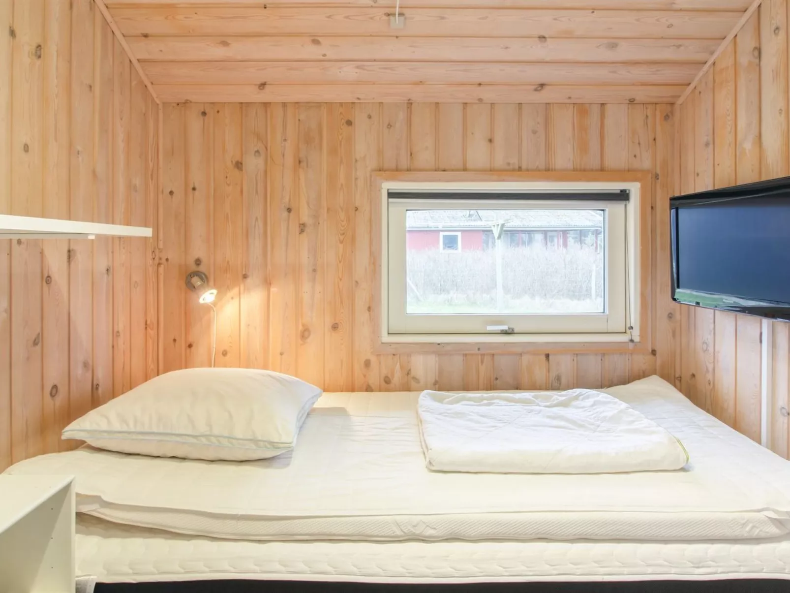 "Birger" - 500m from the sea-Binnen