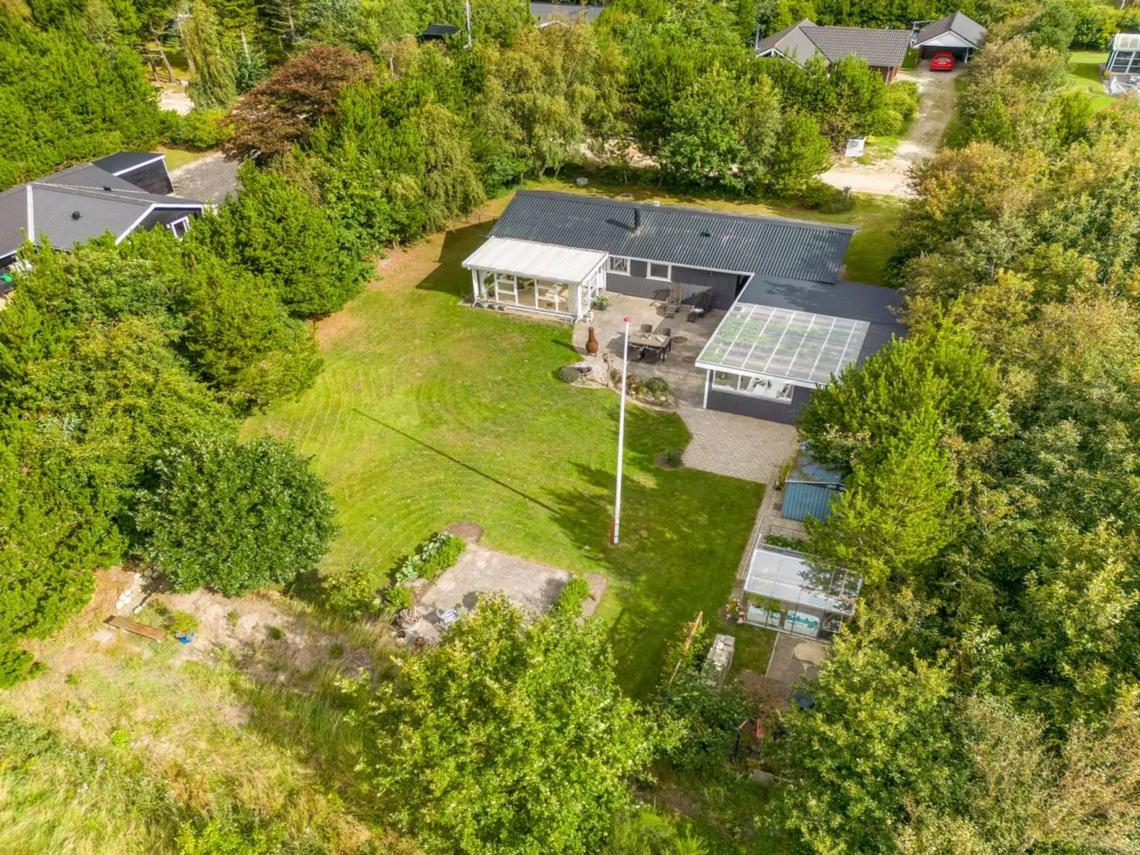 "Waghn" - 800m to the fjord-Buiten