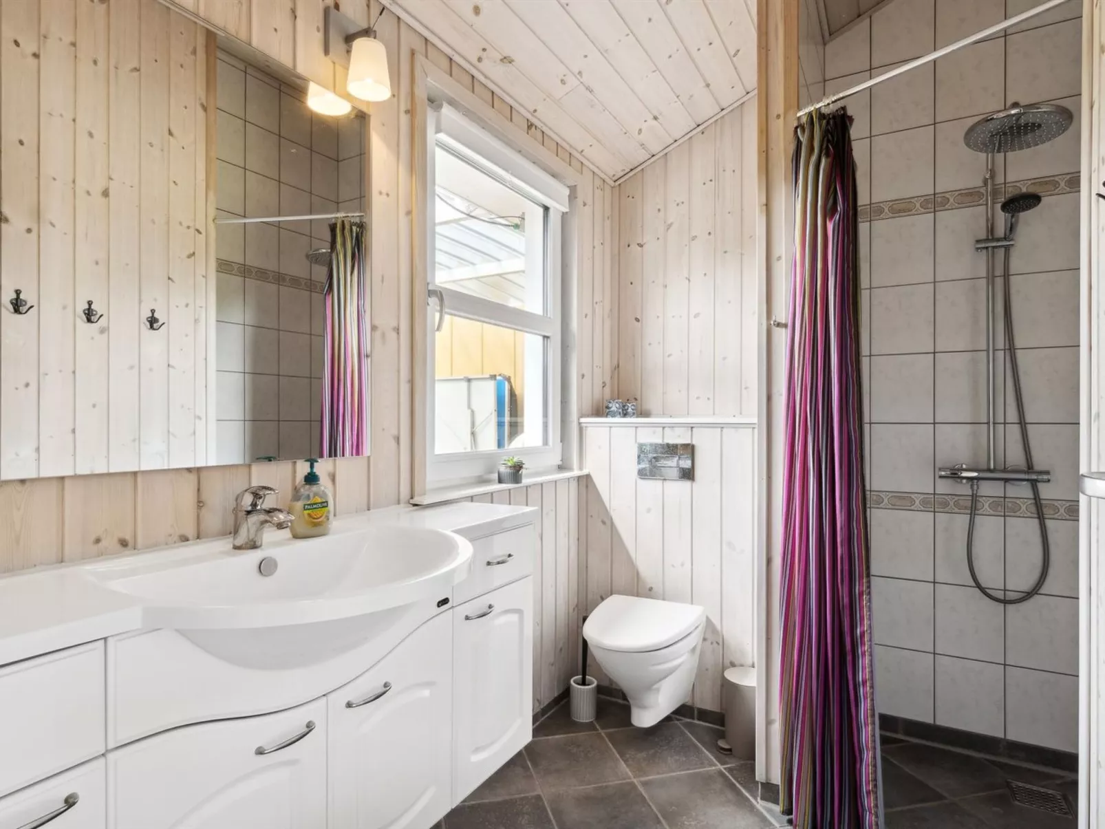 "Flaminia" - 350m from the sea-Binnen