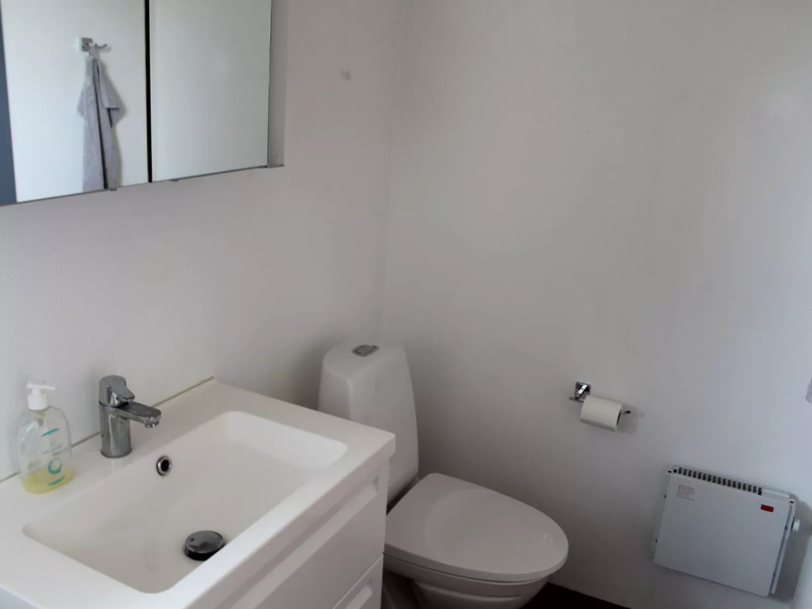 "Jannik" - 300m from the sea-Binnen