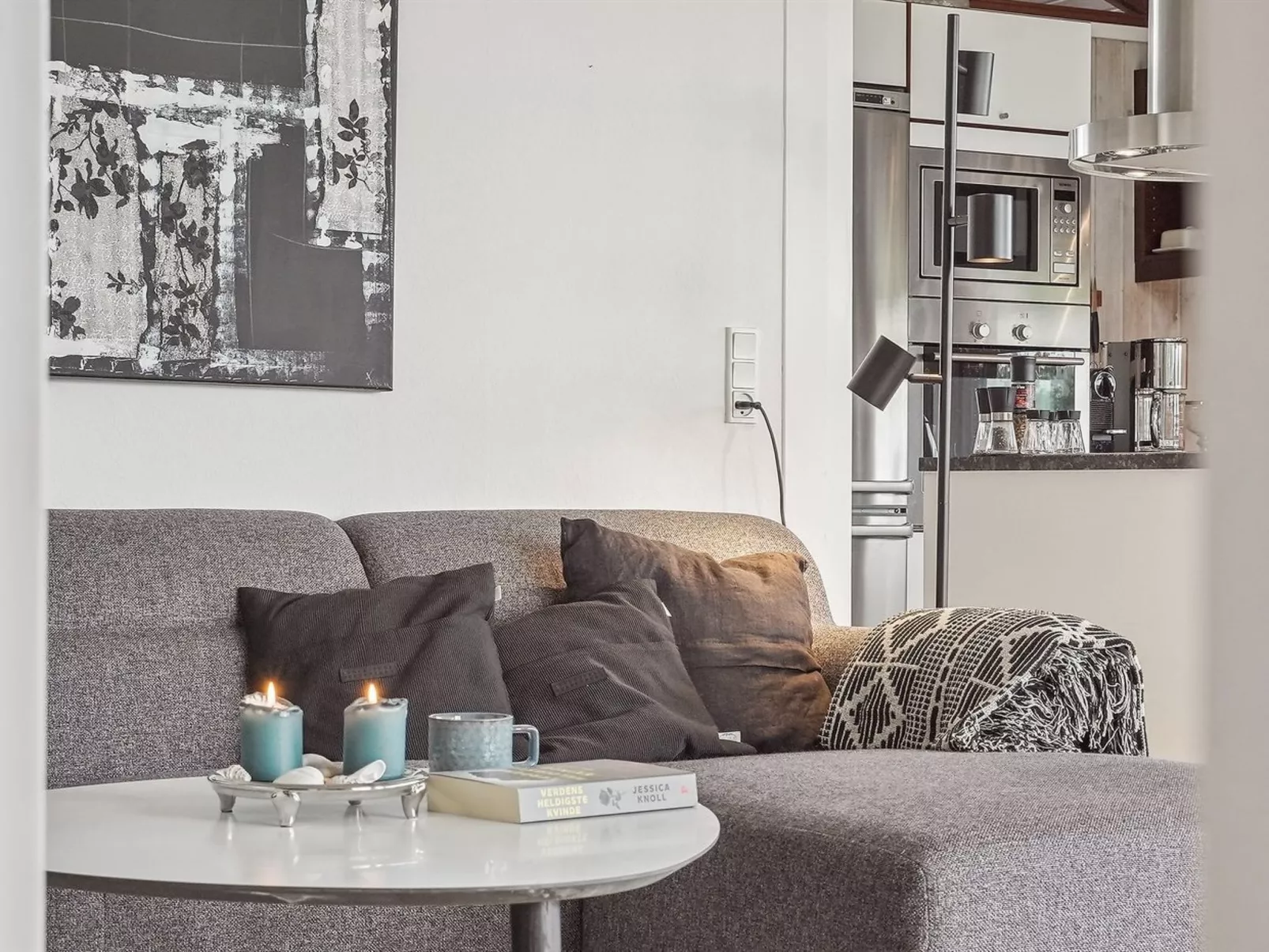 "Evald" - 400m from the sea-Binnen