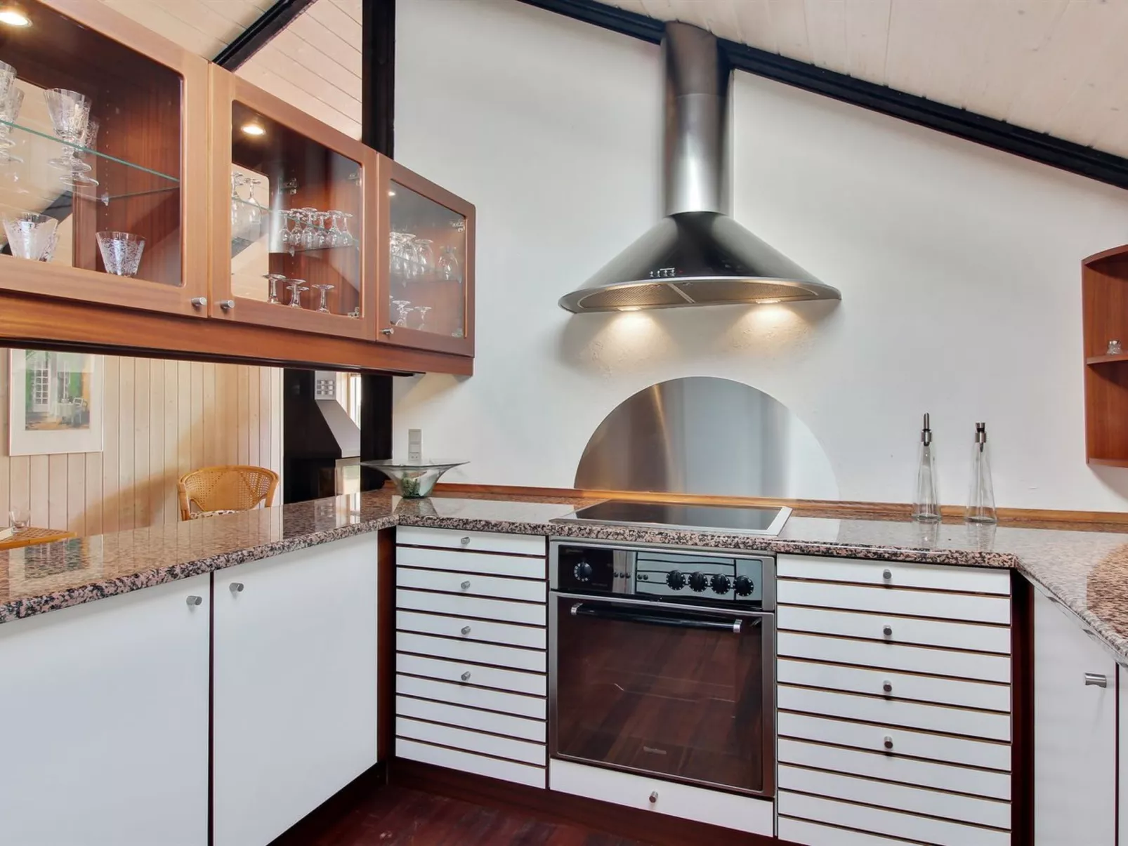 "Alban" - 700m from the sea-Binnen