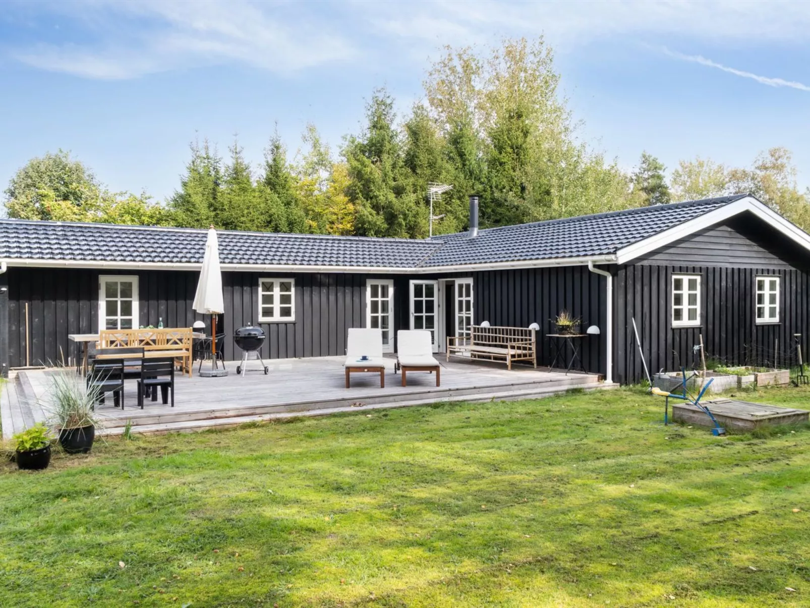 "Mella" - 625m from the sea-Buiten