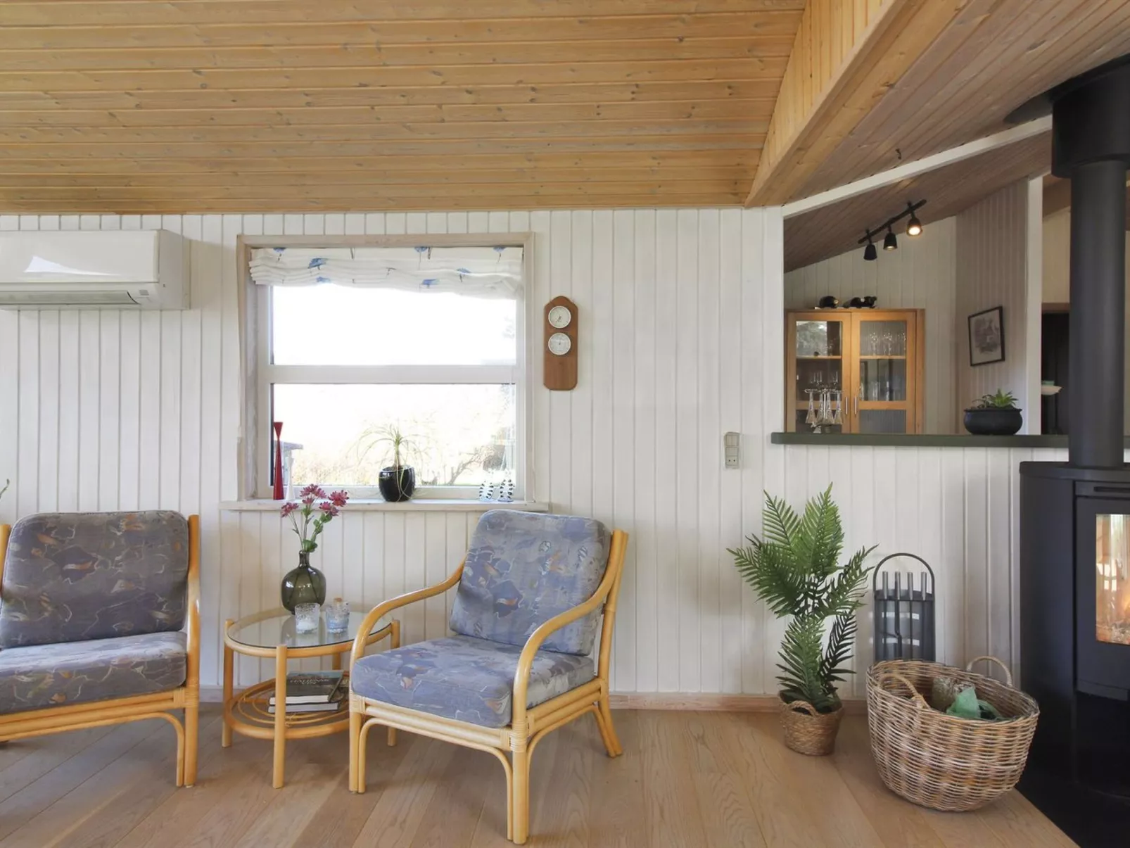 "Fridhild" - 875m from the sea-Binnen