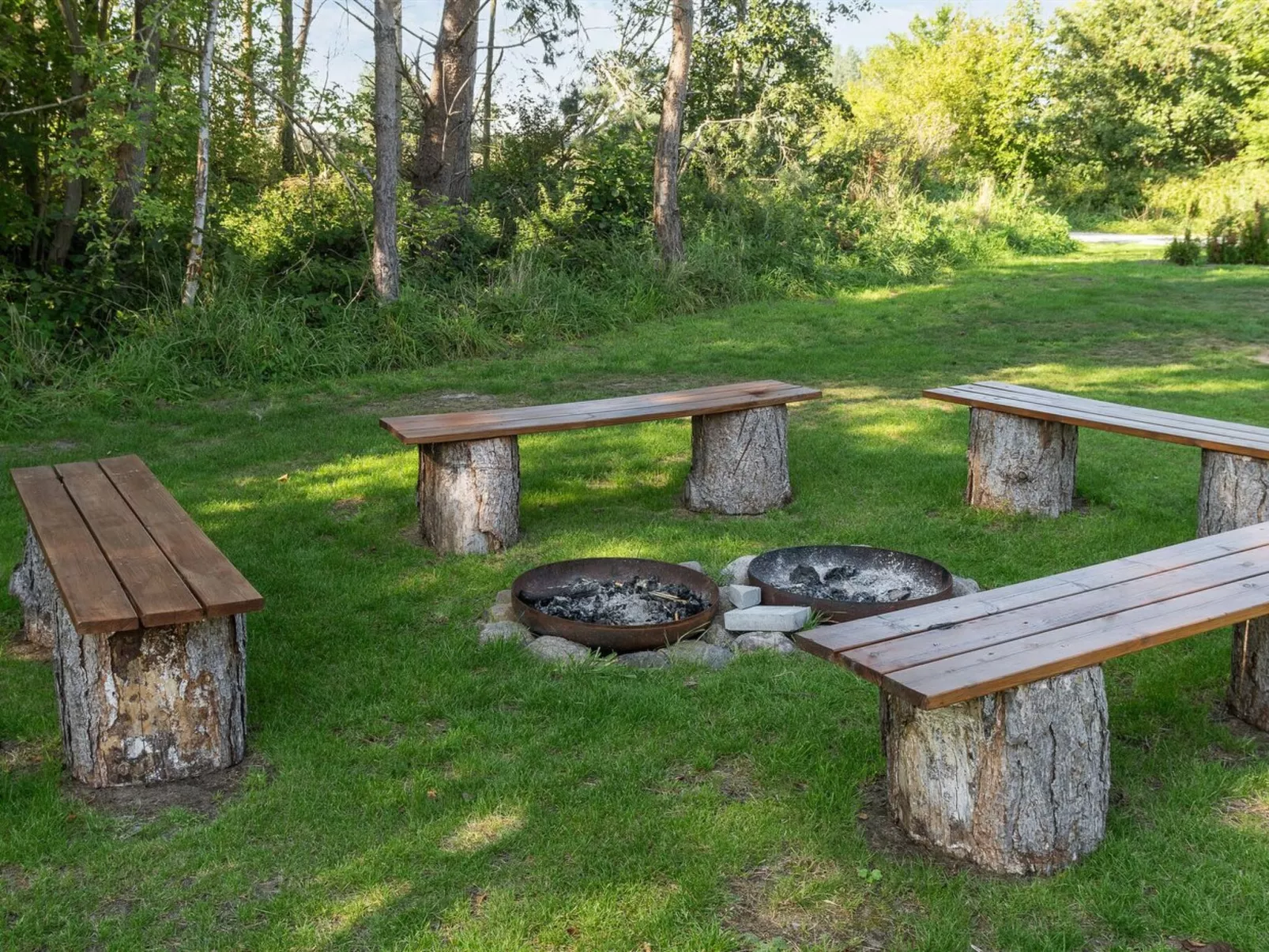 "Bjarka" - 700m from the sea-Buiten