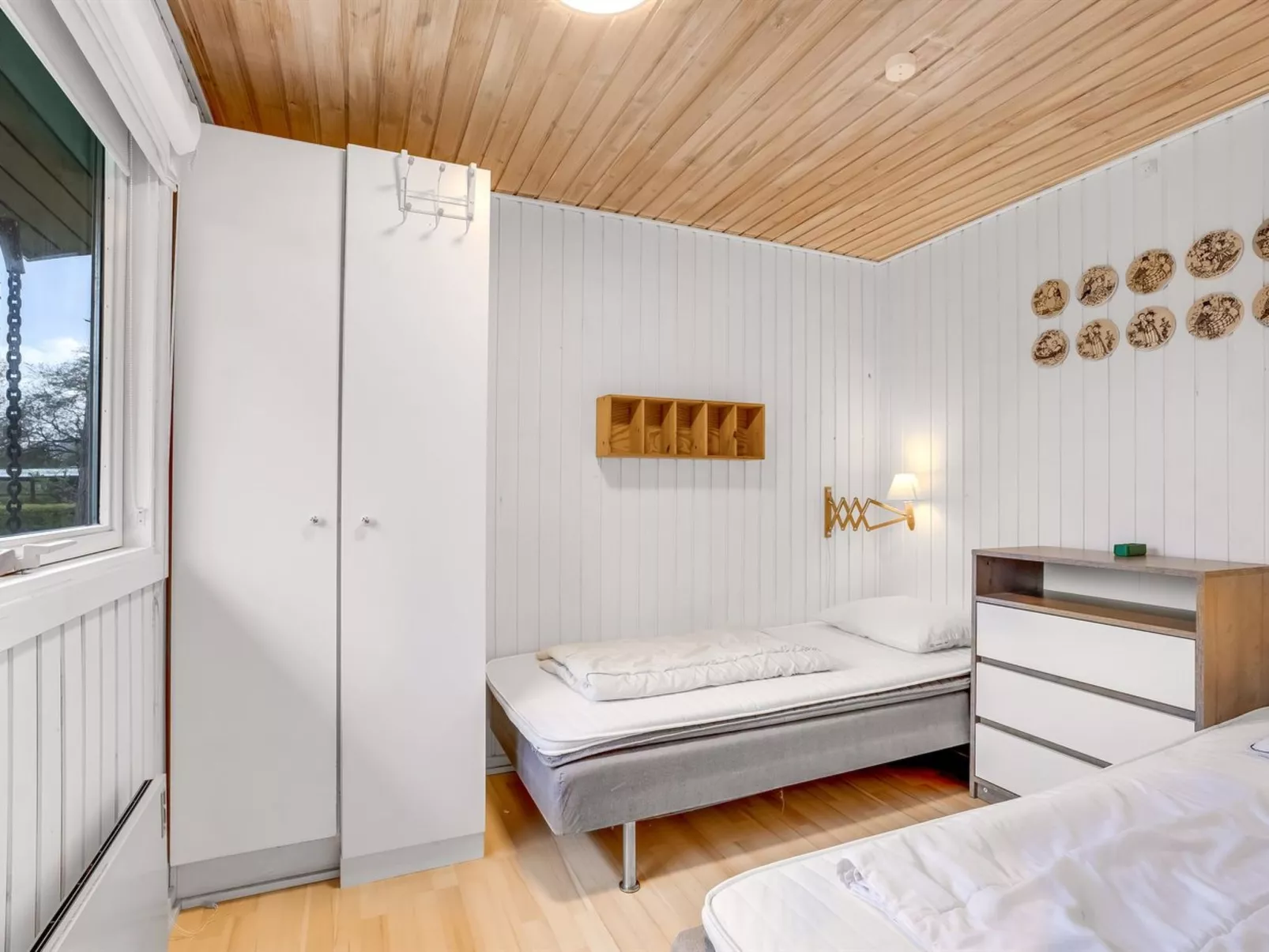 "Asmine" - 670m from the sea-Binnen