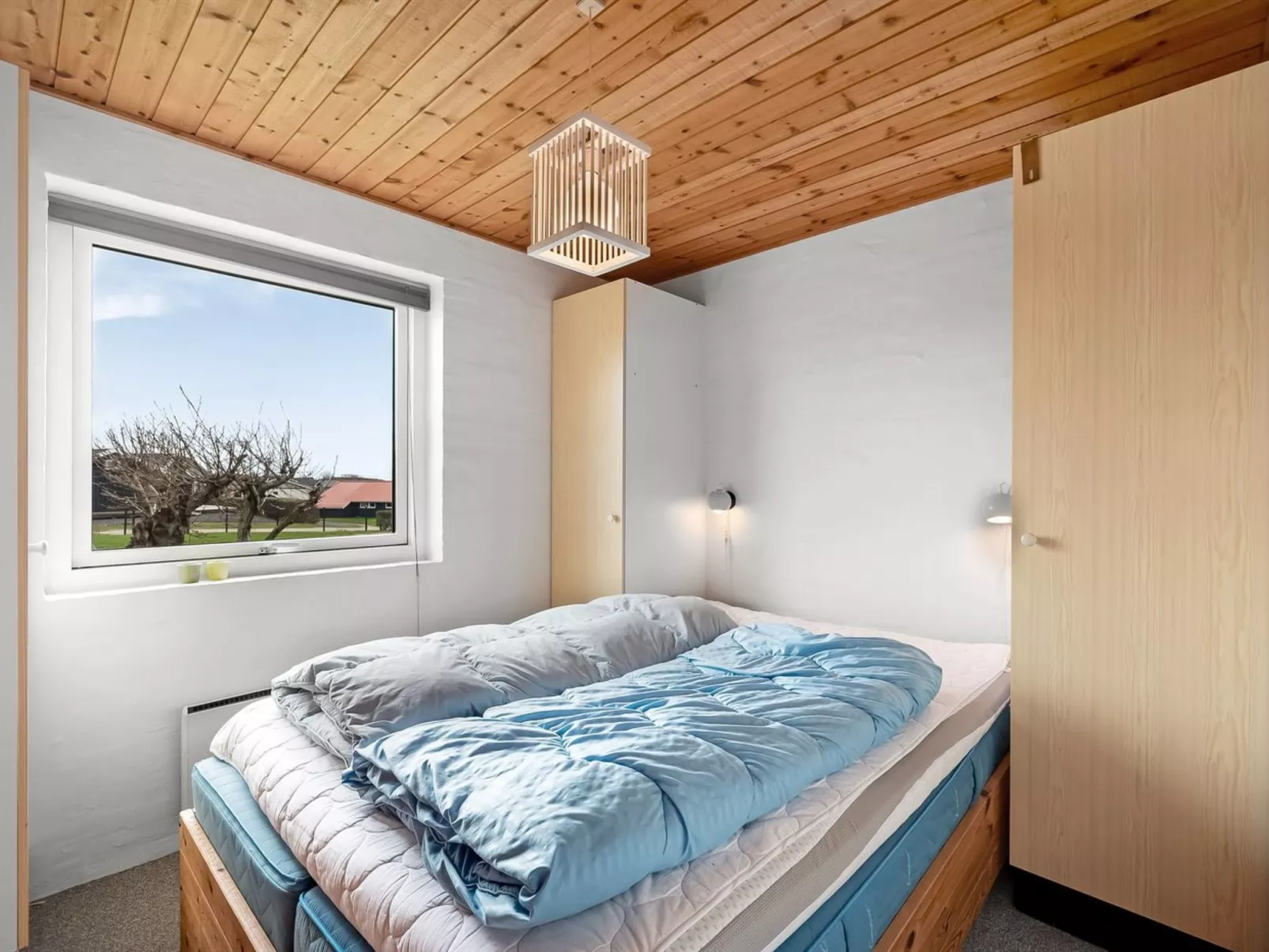 "Kirsa" - 200m to the fjord-Binnen