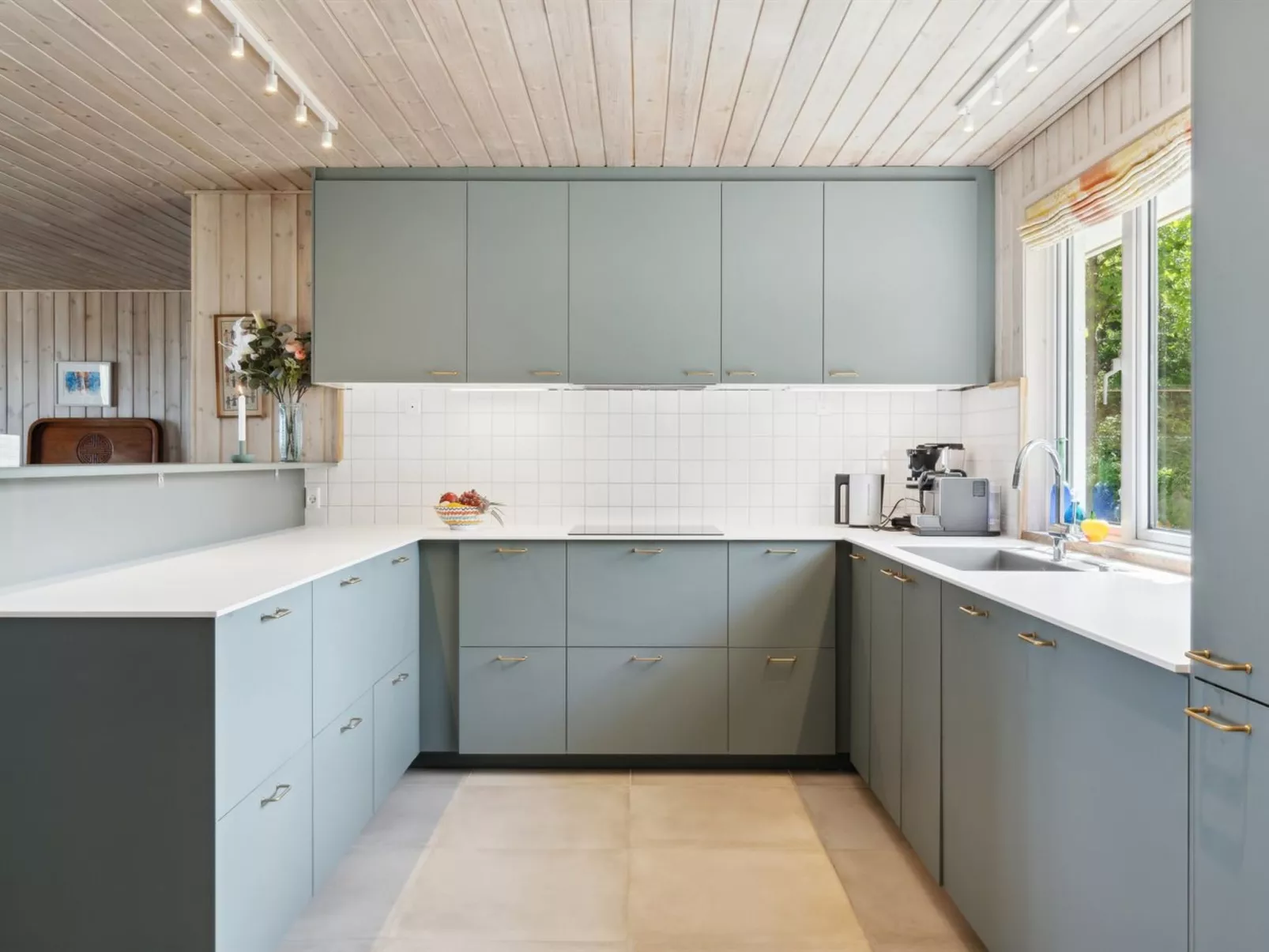 "Gjoko" - 40m from the sea-Binnen