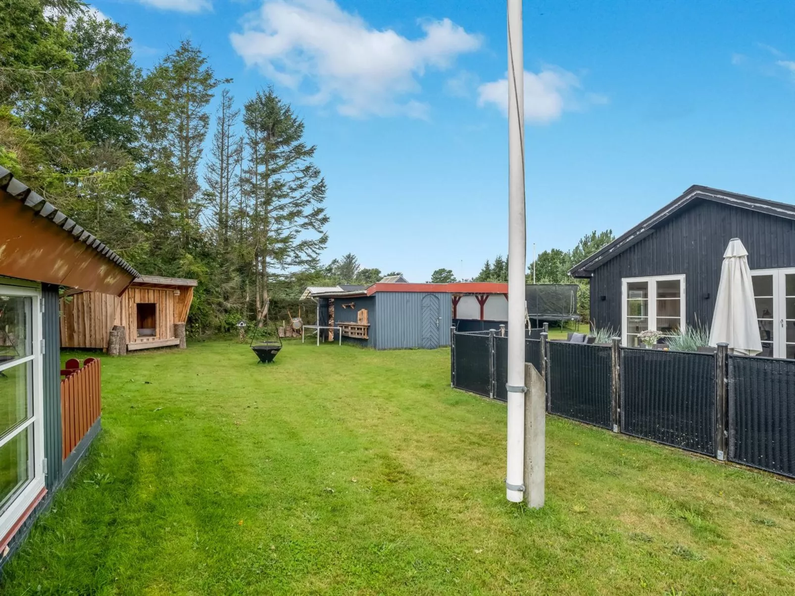 "Neea" - 280m from the sea-Buiten