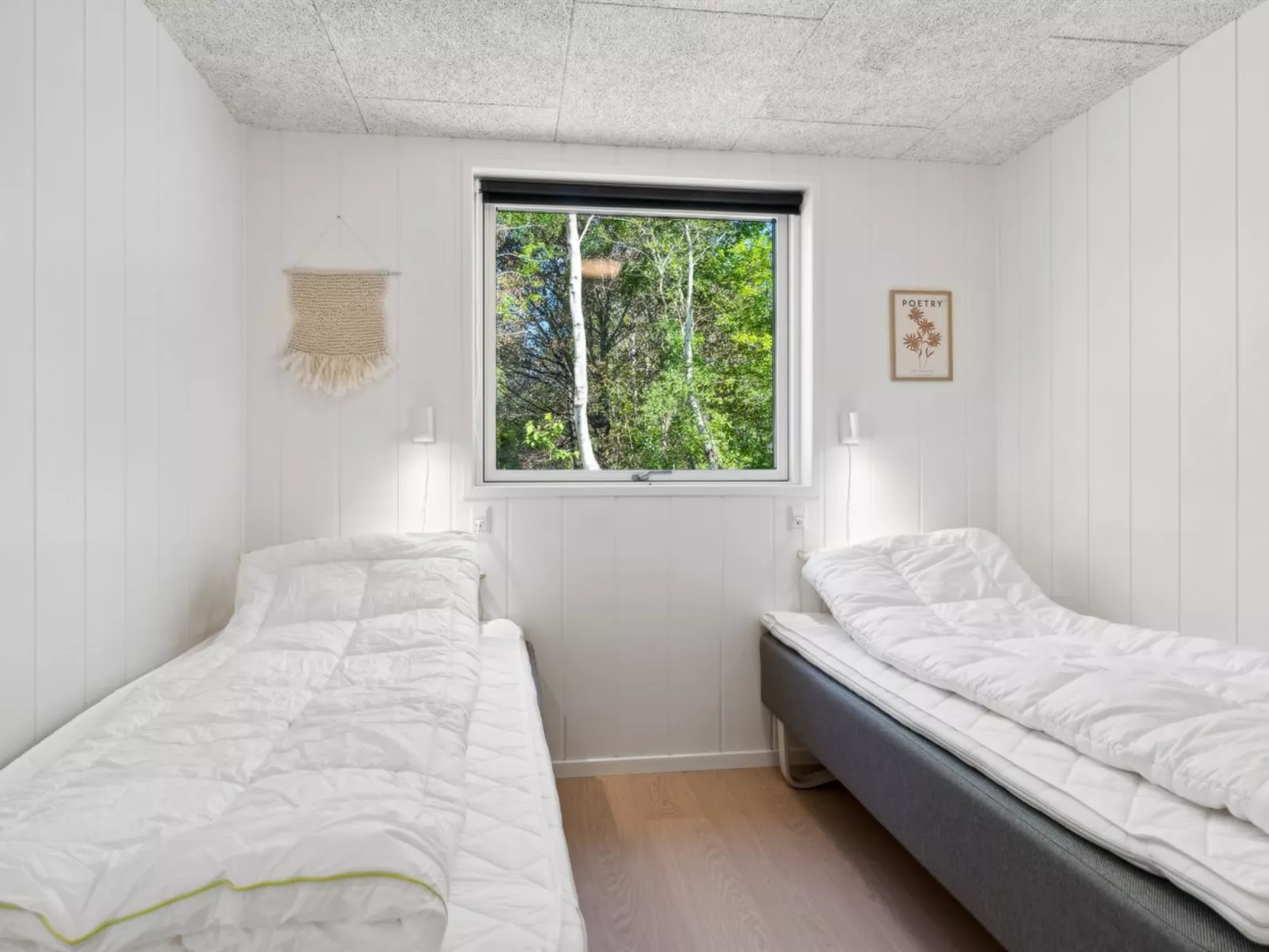 "Nicolas" - 500m from the sea-Binnen