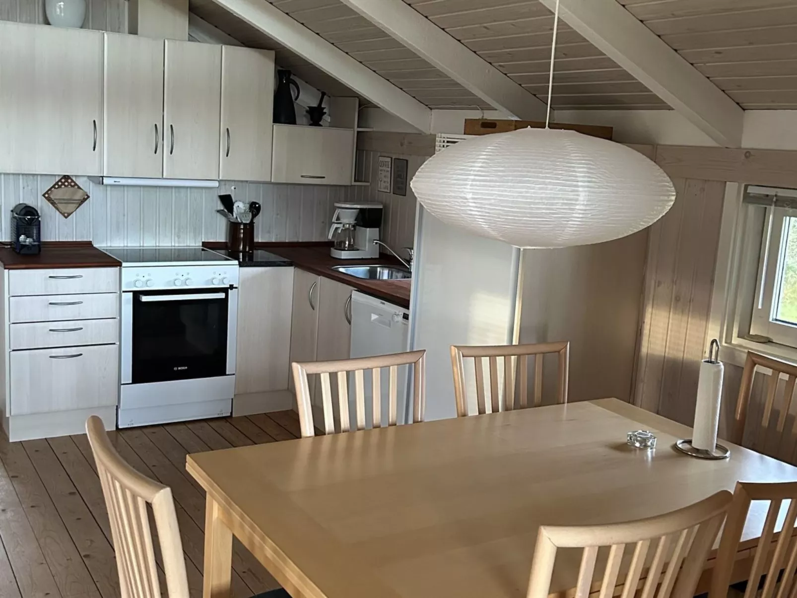 "Santeri" - 180m from the sea-Binnen