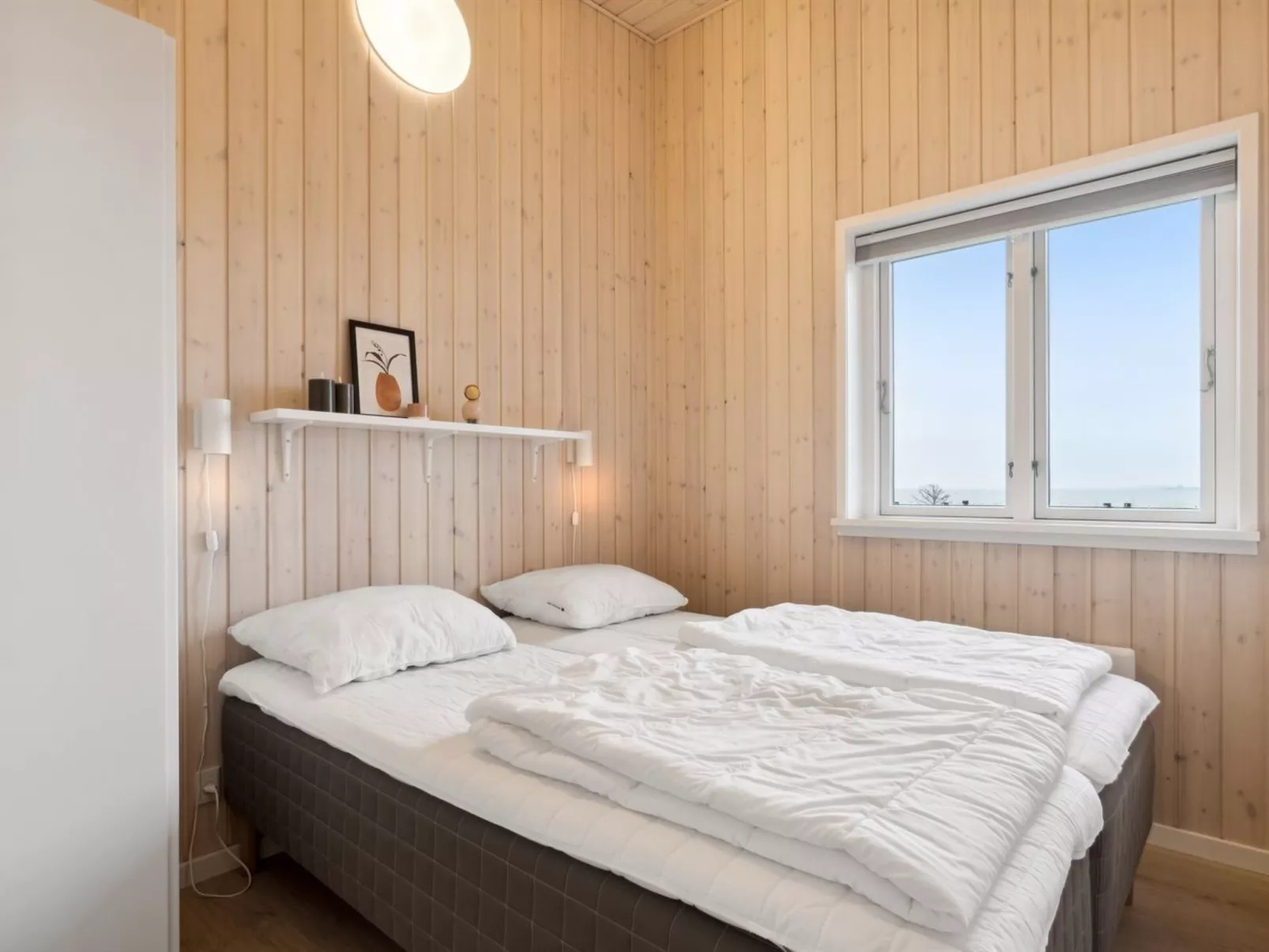 "Halvor" - 275m from the sea-Binnen