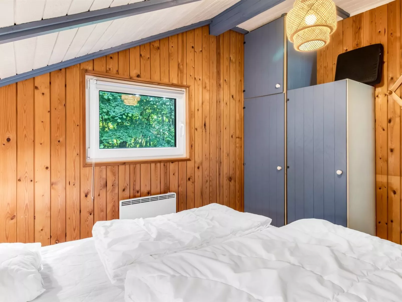 "Amela" - 30km from the sea-Binnen