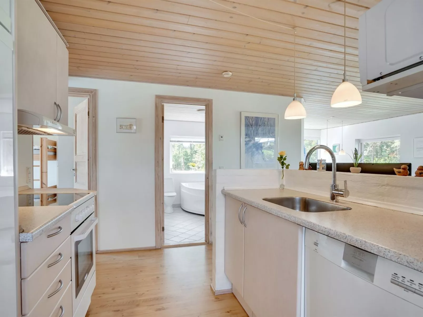 "Hildulf" - 2km from the sea-Binnen