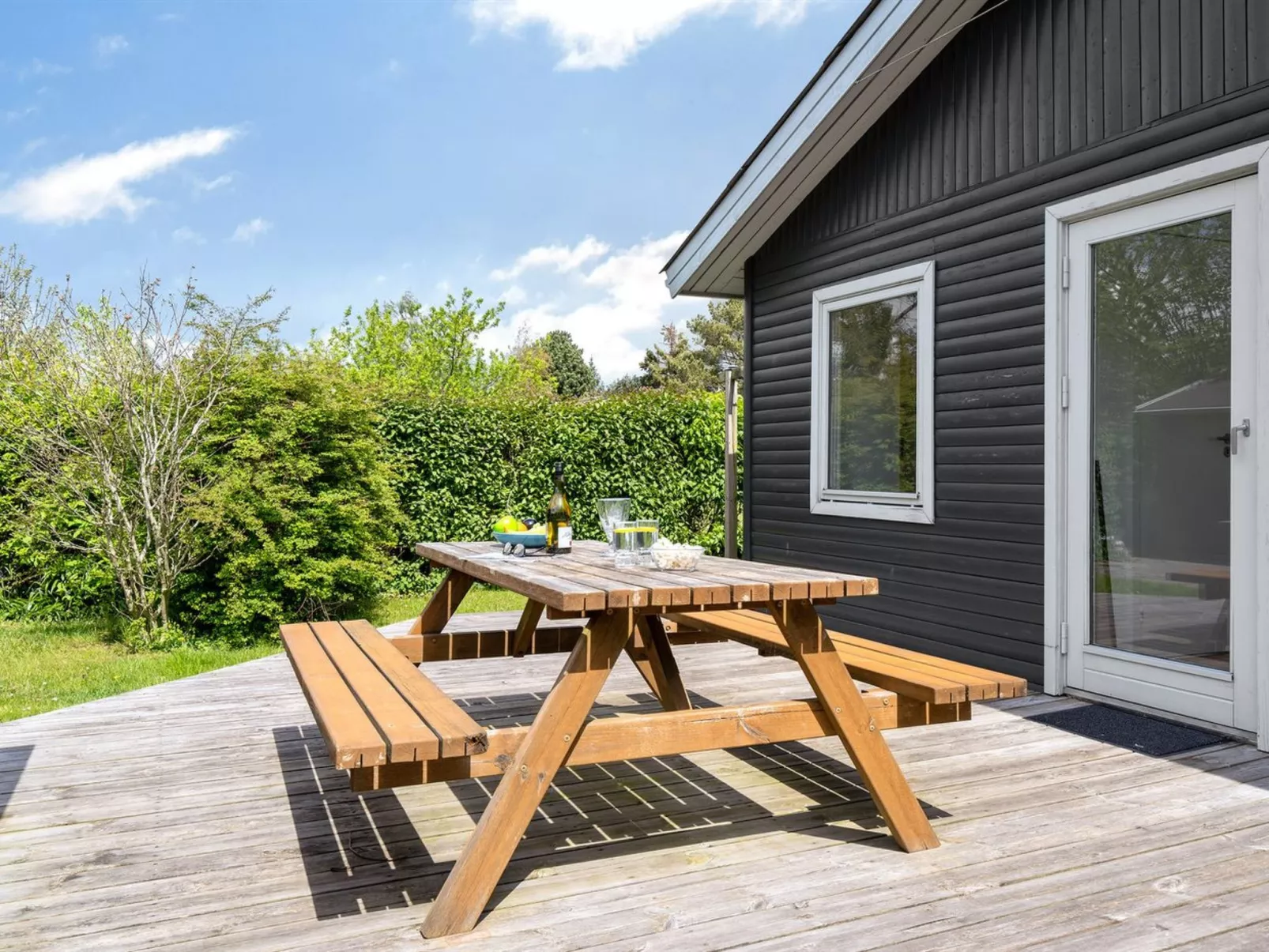 "Francis" - 300m from the sea-Buiten