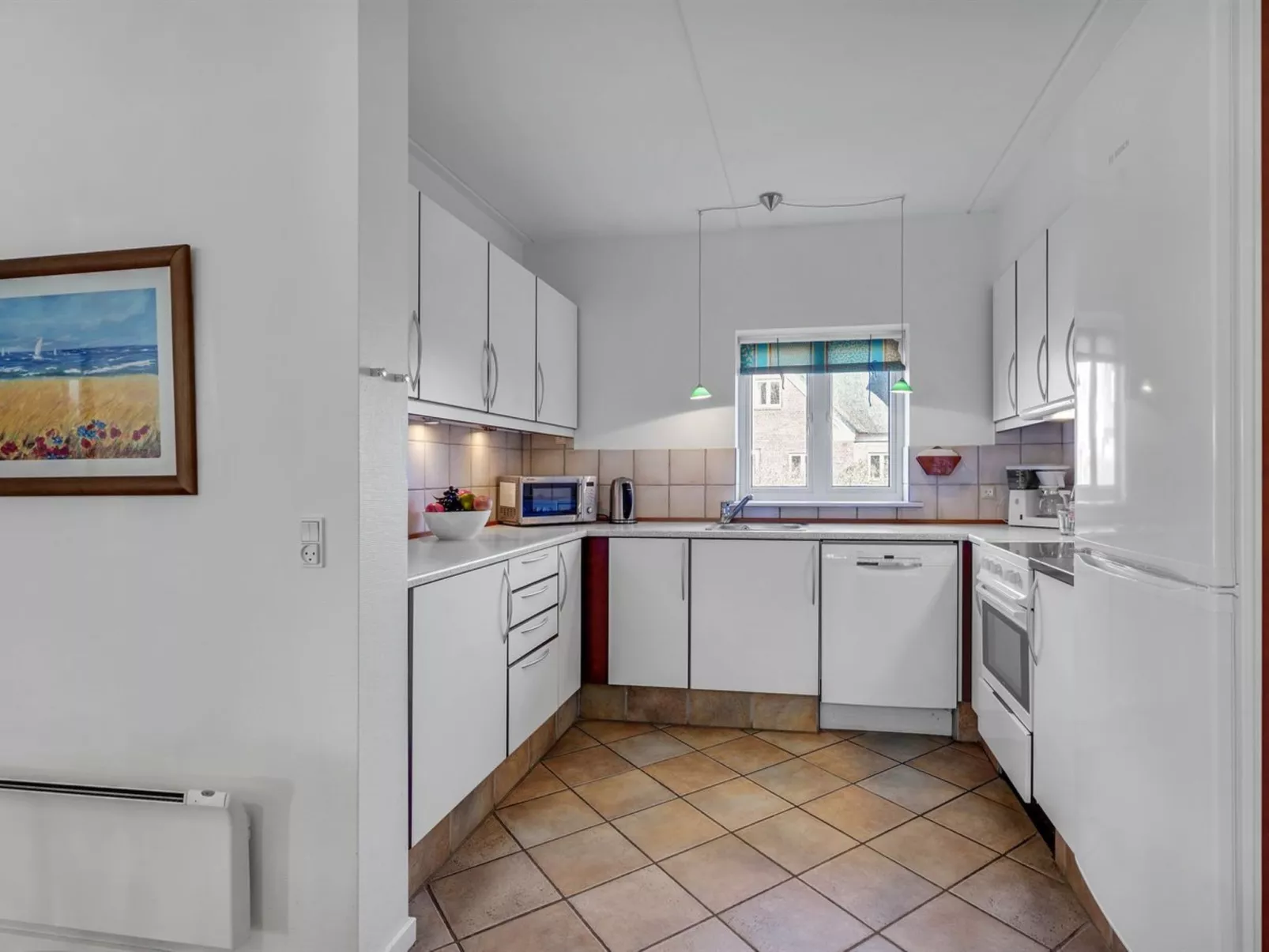 "Oneida" - 800m from the sea-Binnen