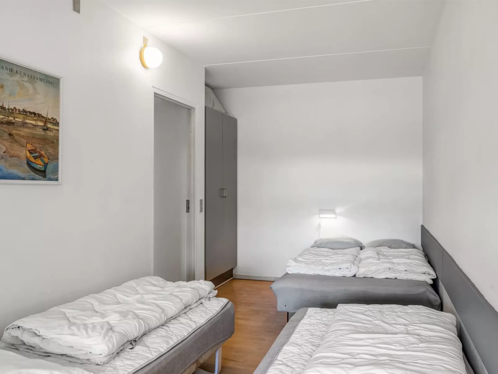 "Akai" - 100m from the sea - Binnen