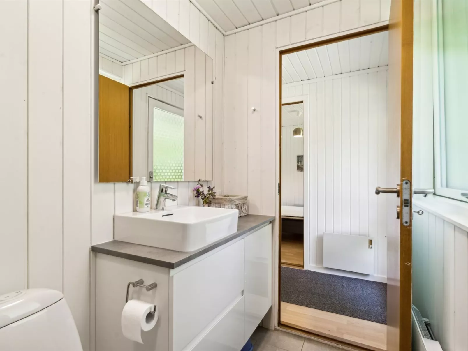 "Aleta" - 600m from the sea-Binnen