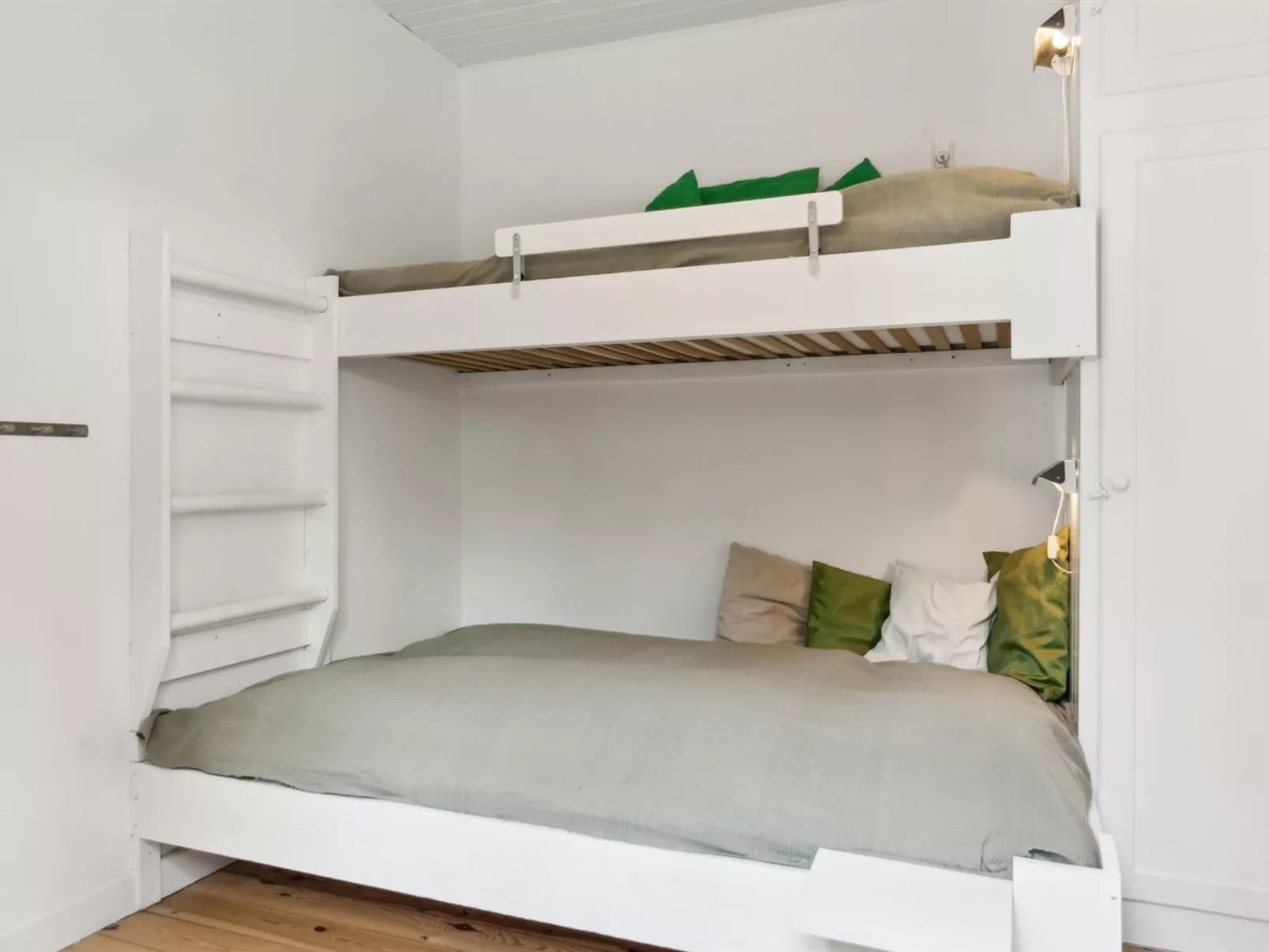 "Heidl" - 1.3km to the fjord-Binnen