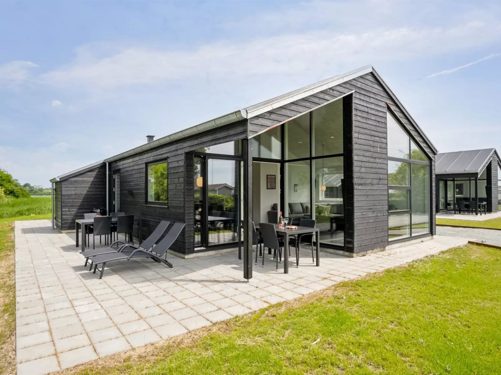 "Stygg" - 75m from the sea-Buiten