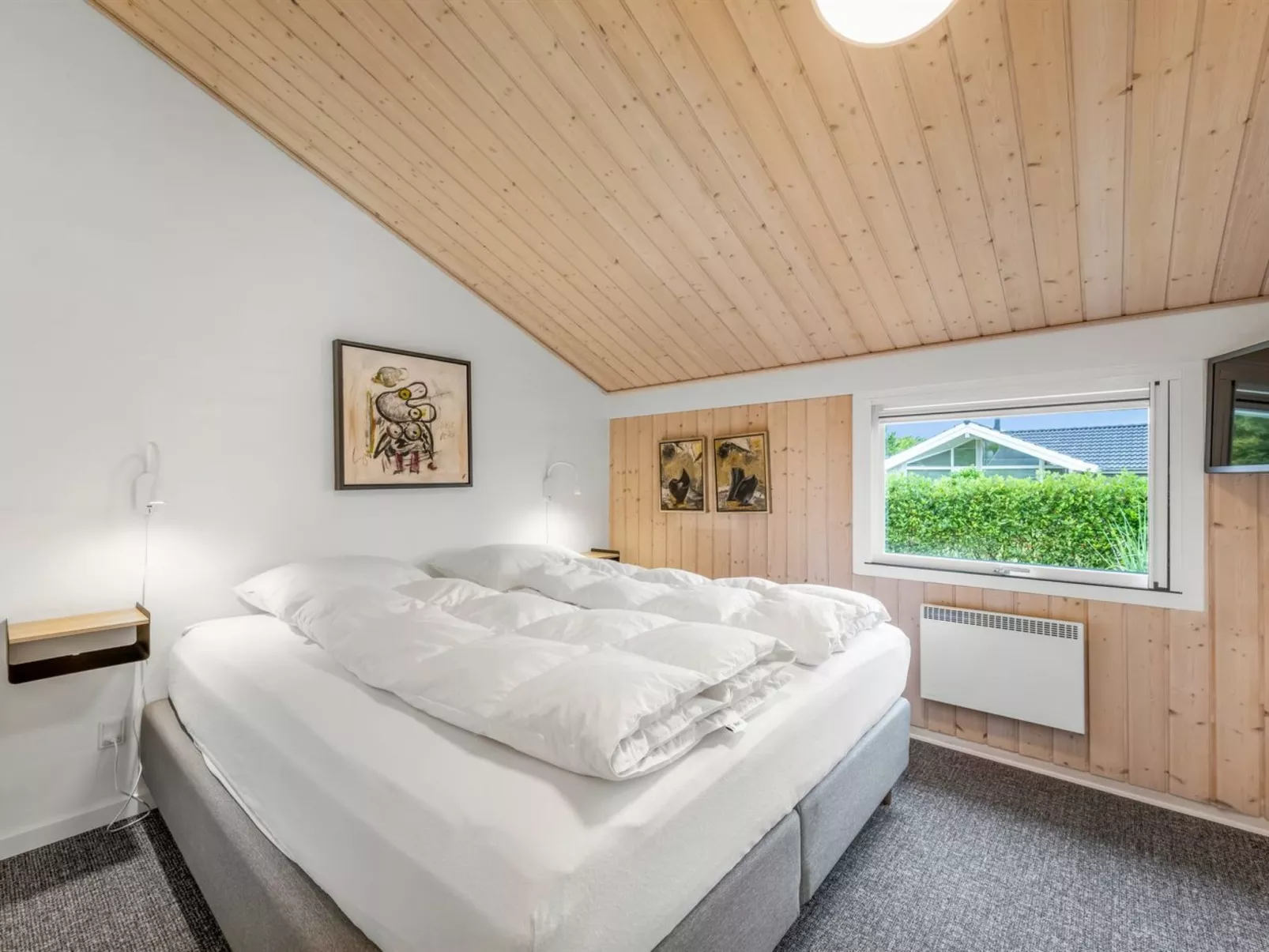 "Noreen" - 1.4km to the fjord-Binnen