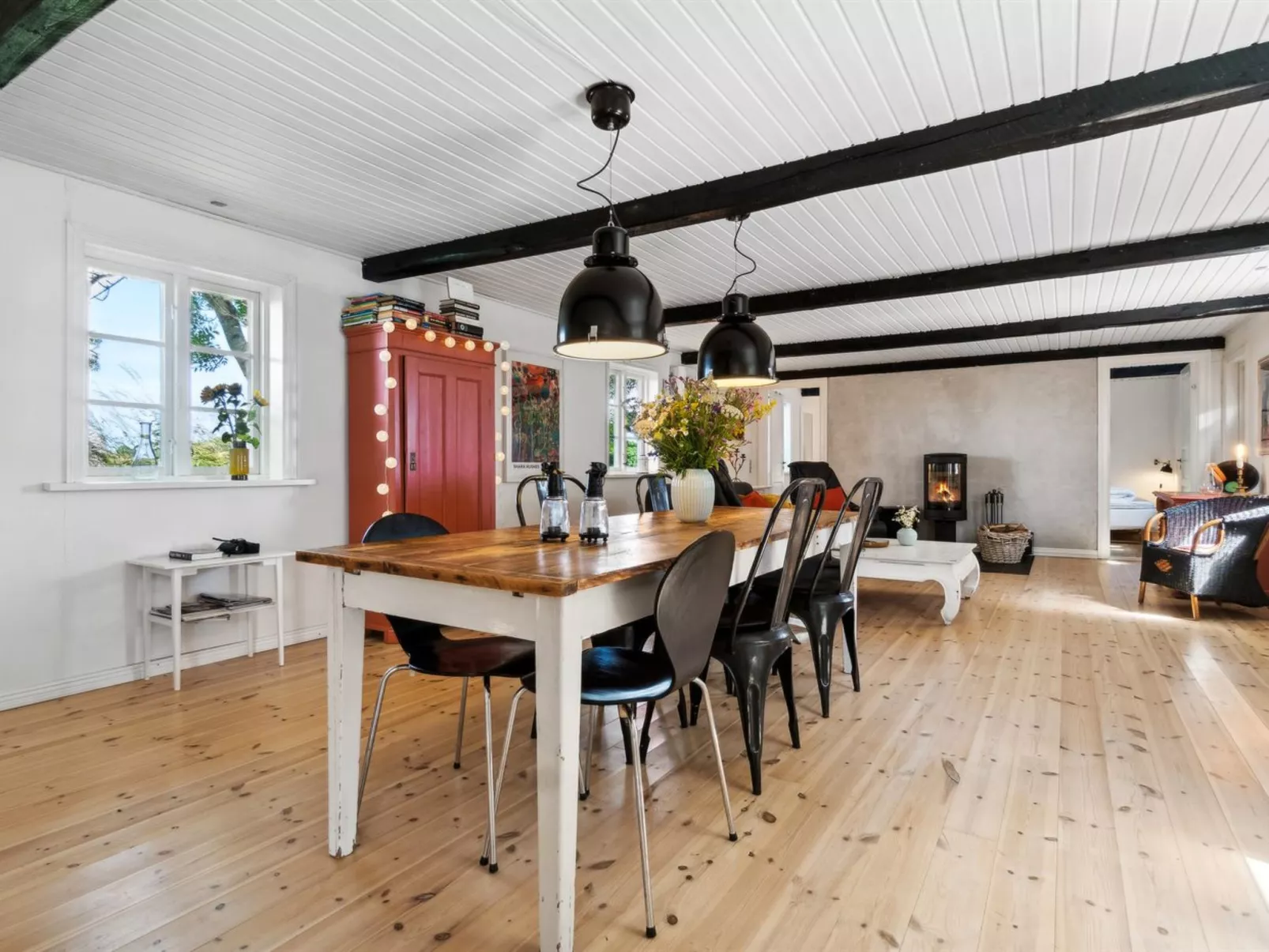 "Héléne" - 2.4km from the sea-Binnen