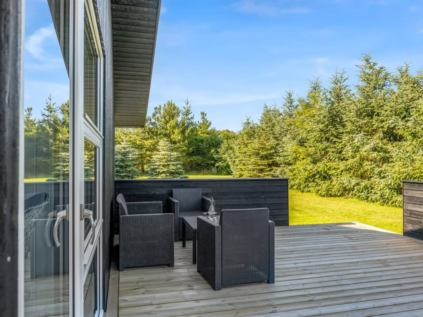 "Ema" - 1.9km from the sea-Buiten