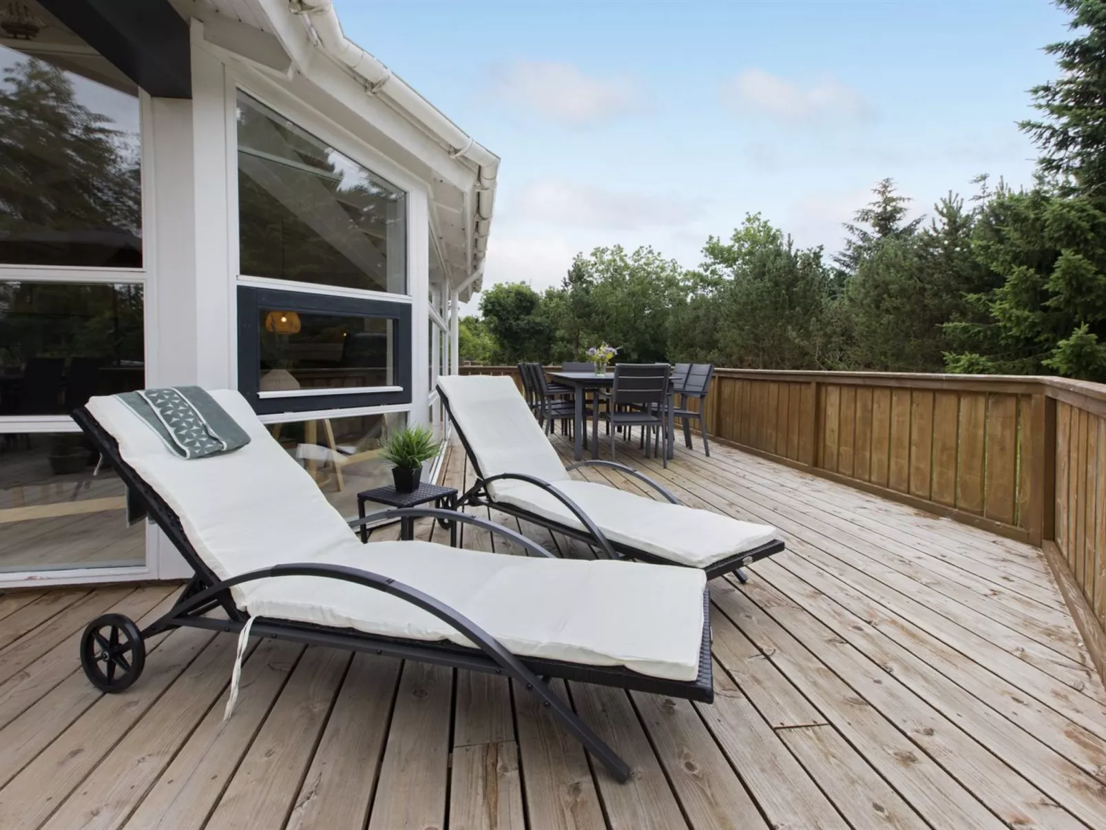 "Ingwin" -  from the sea-Buiten