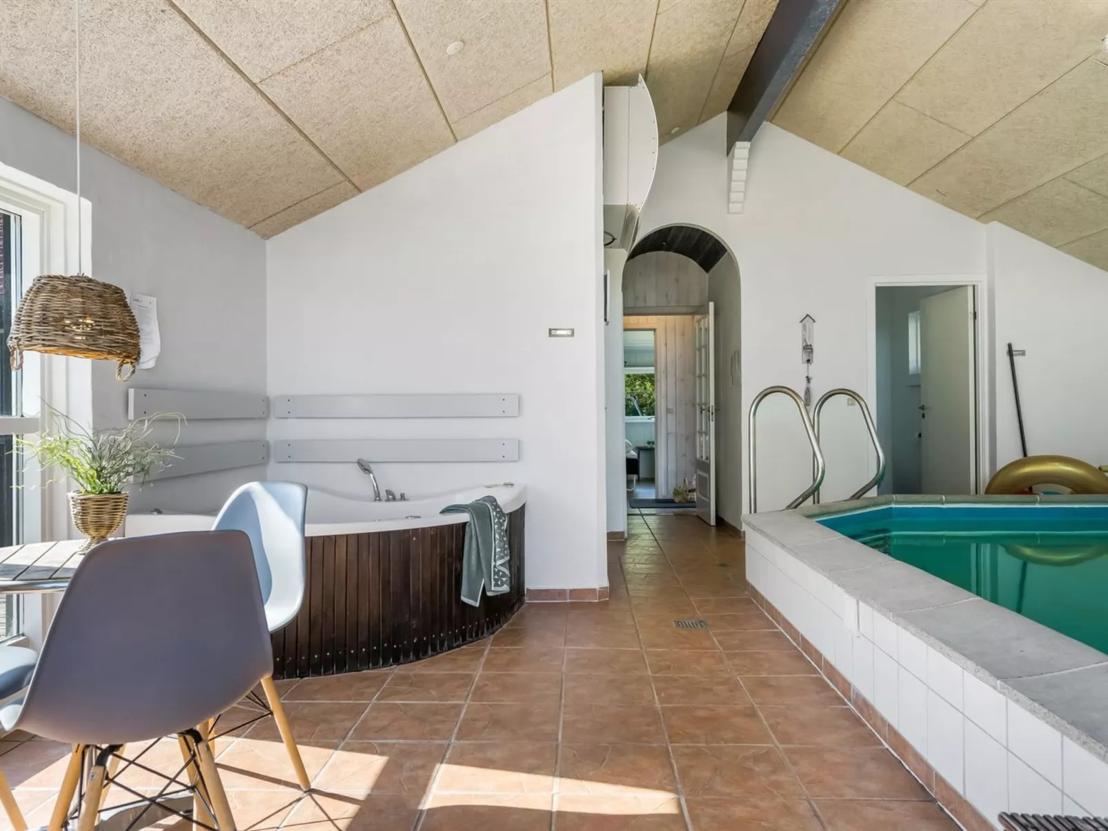 "Persa" -  from the sea-Buiten