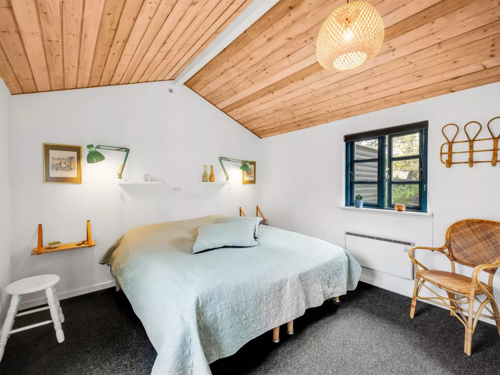 "Aviaya" - 350m from the sea-Binnen