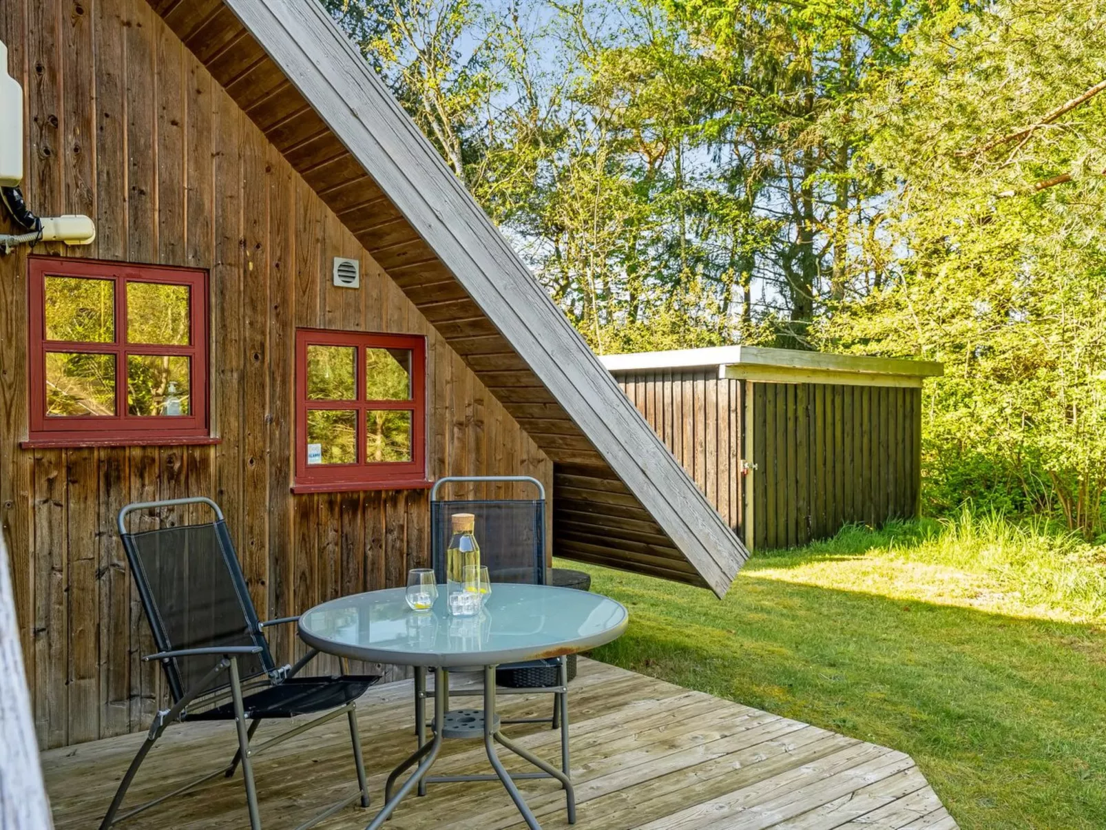 "Niesina" - 600m to the fjord-Buiten