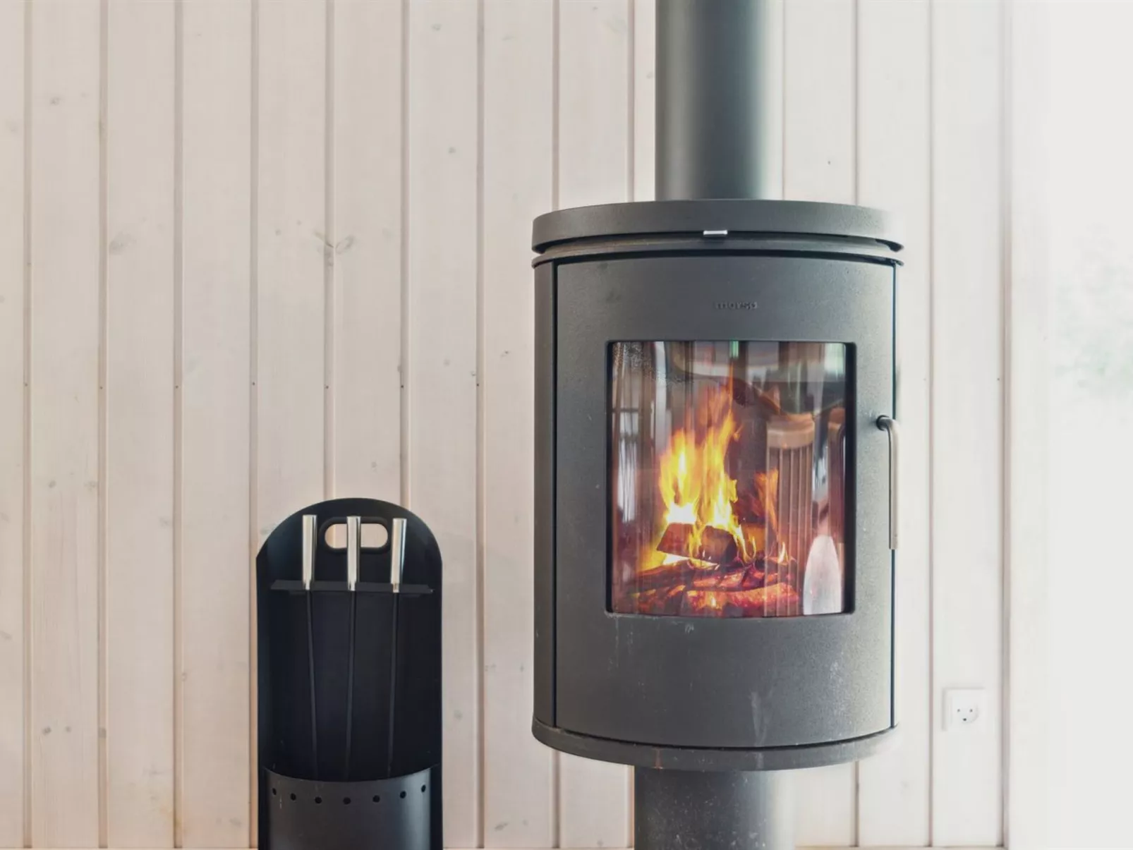 "Dagny" - 100m from the sea-Binnen