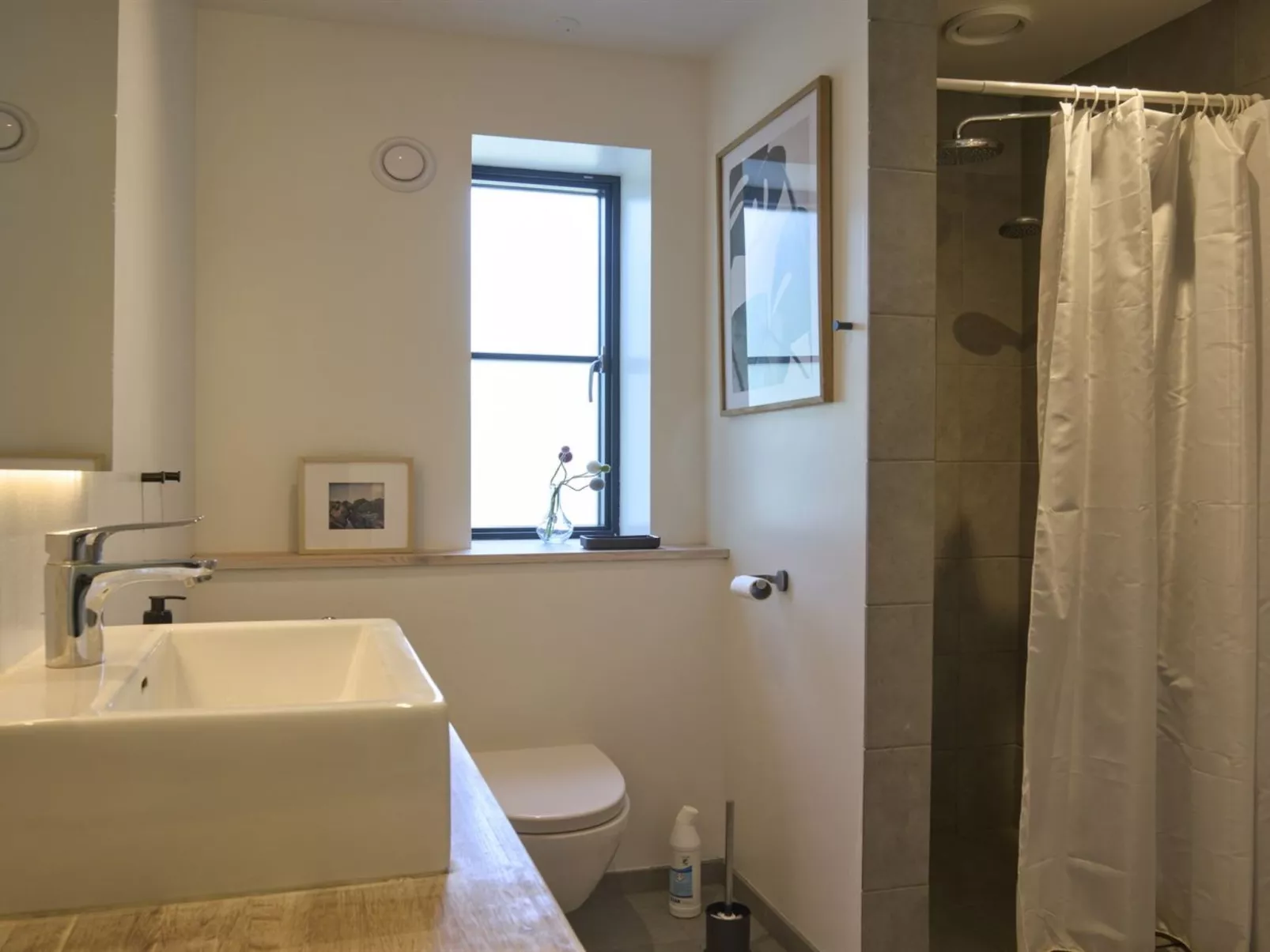 "Agir" - 200m from the sea-Binnen