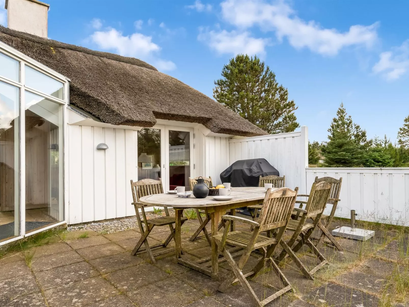 "Elenor" - 1.1km from the sea-Buiten