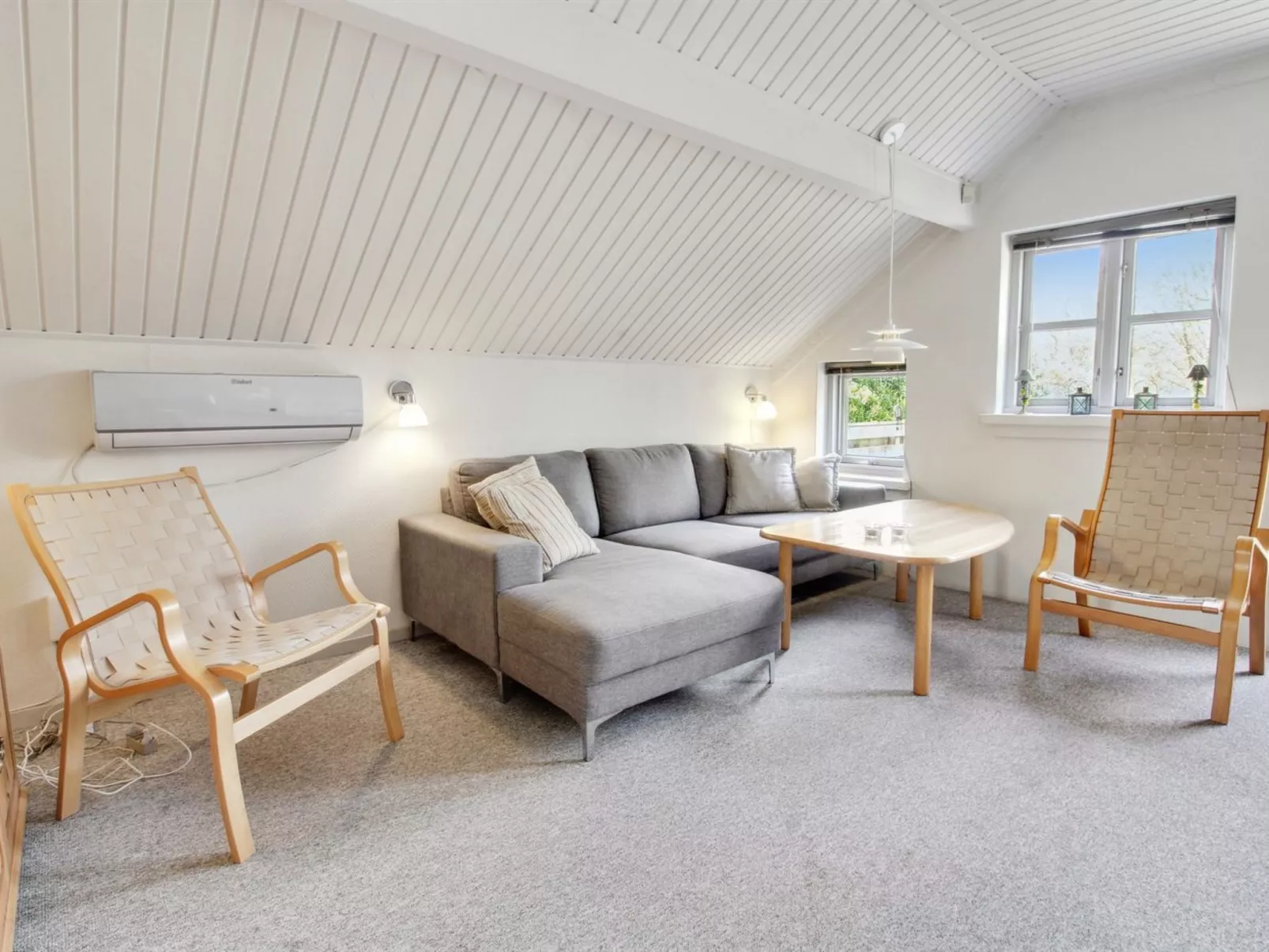 "Ofrath" - 30km from the sea-Binnen